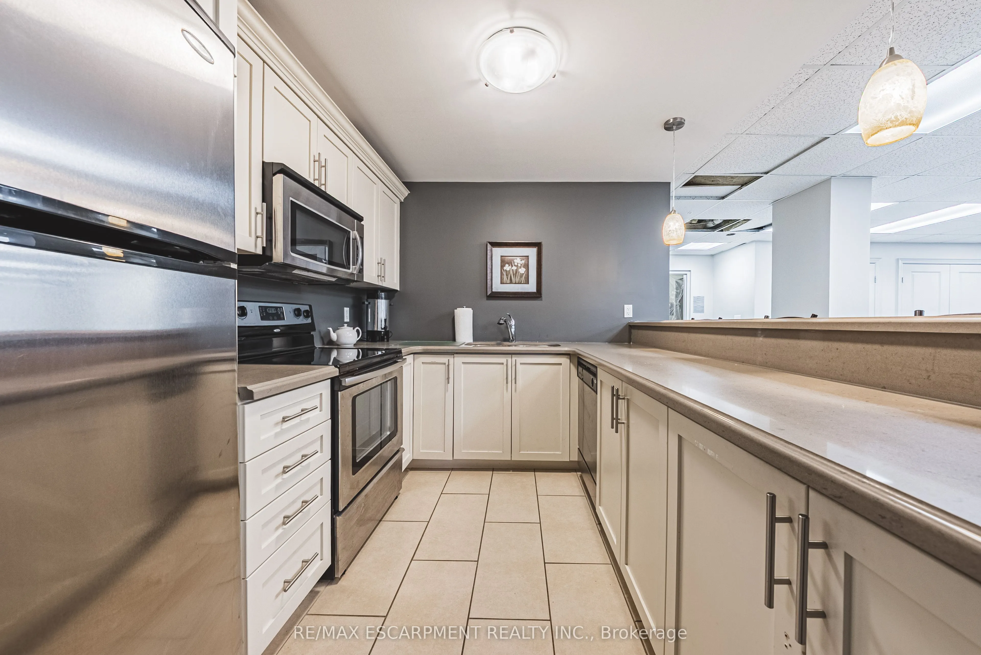 125 Wilson Street W #107