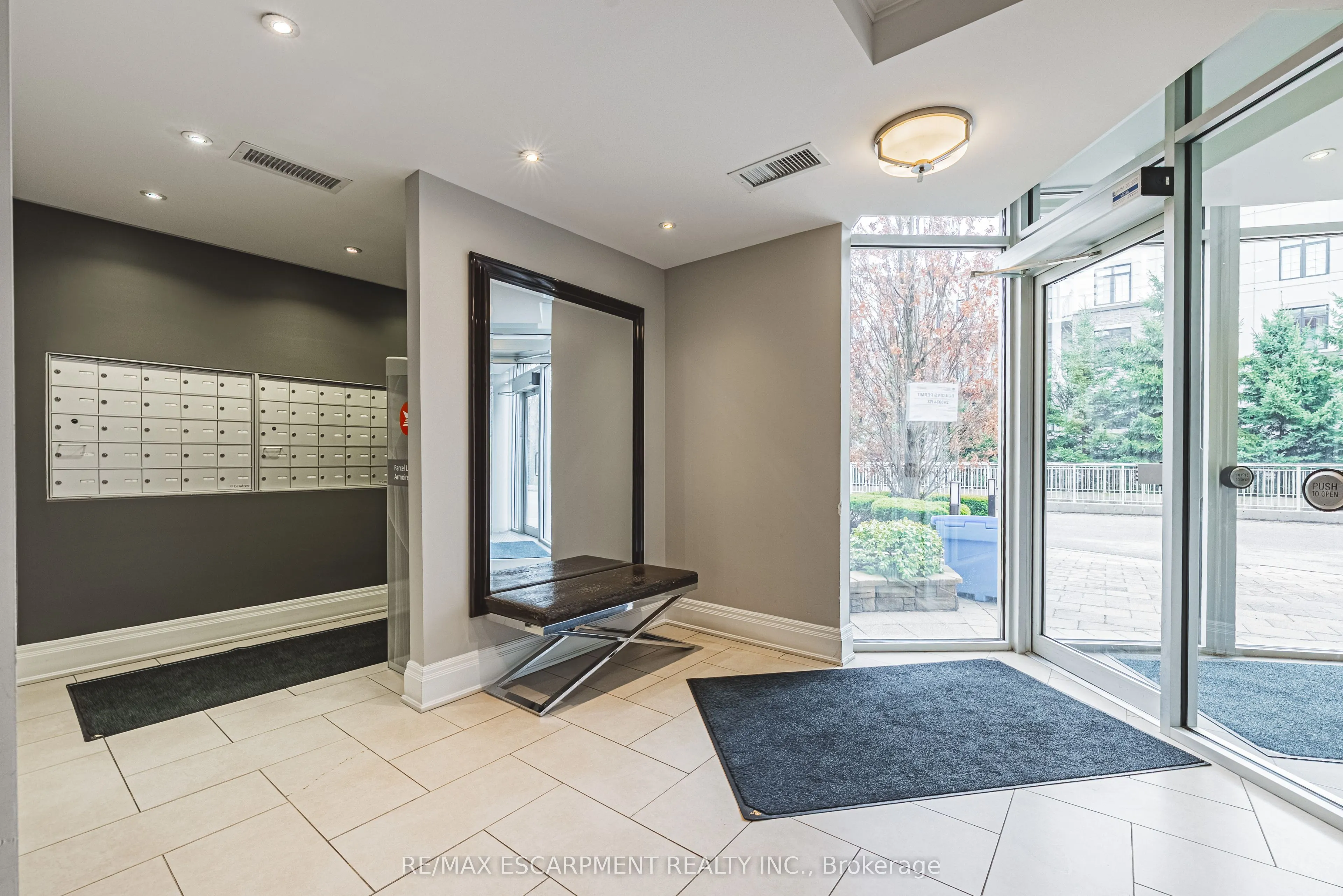 125 Wilson Street W #107
