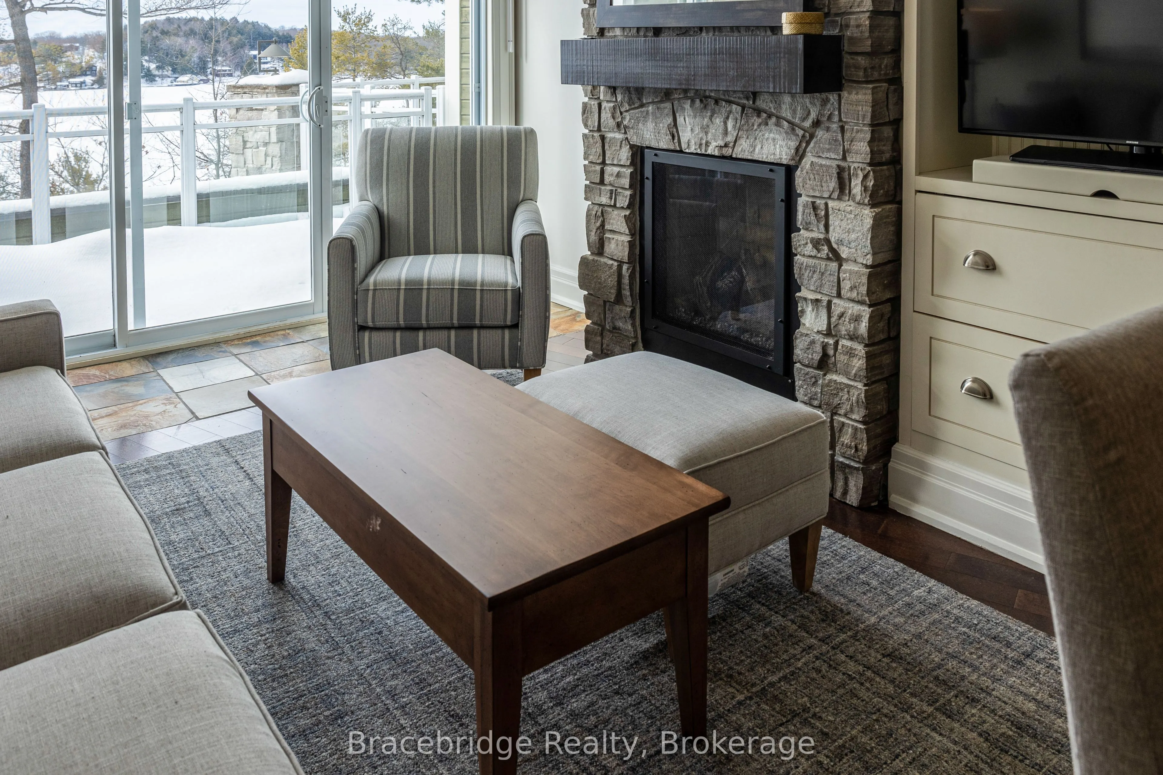 1869 Muskoka 118 Road W, #E206-D1