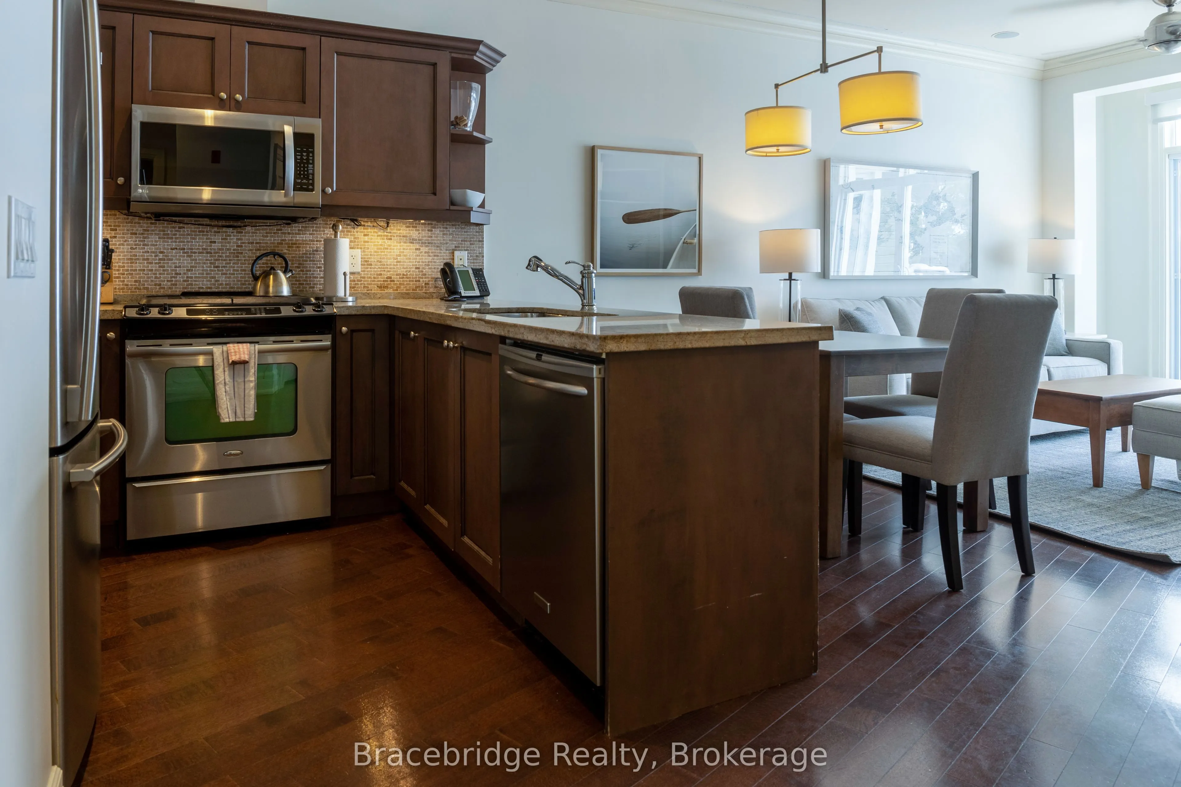 1869 Muskoka 118 Road W, #E206-D1
