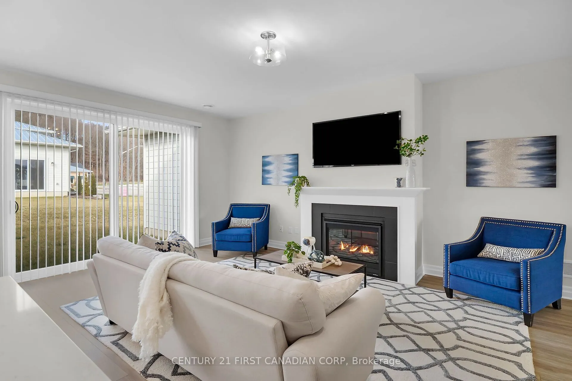 403 Breakwater Boulevard