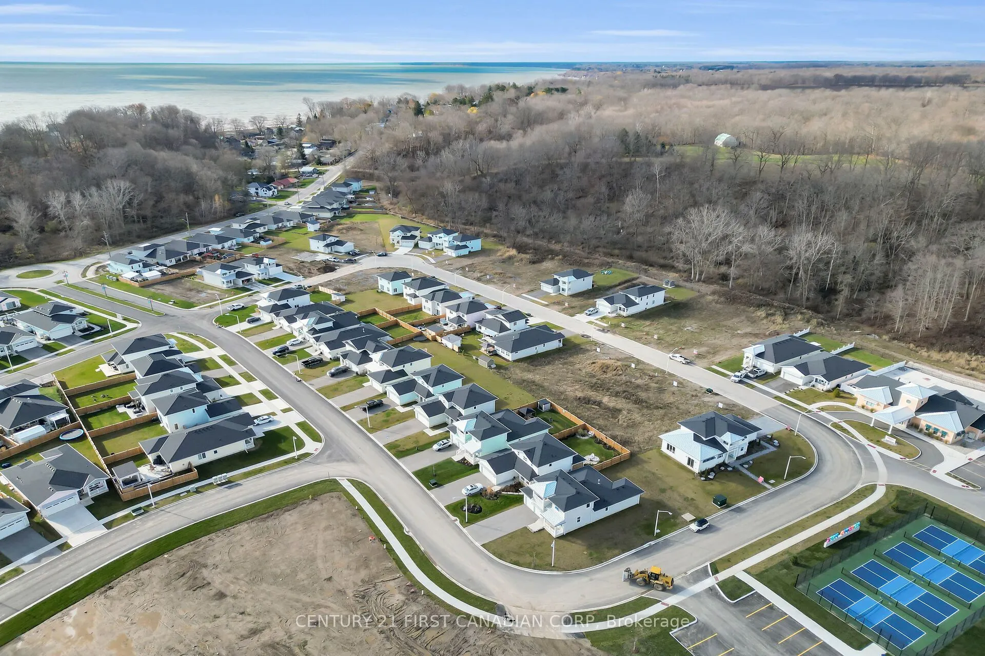 403 Breakwater Boulevard