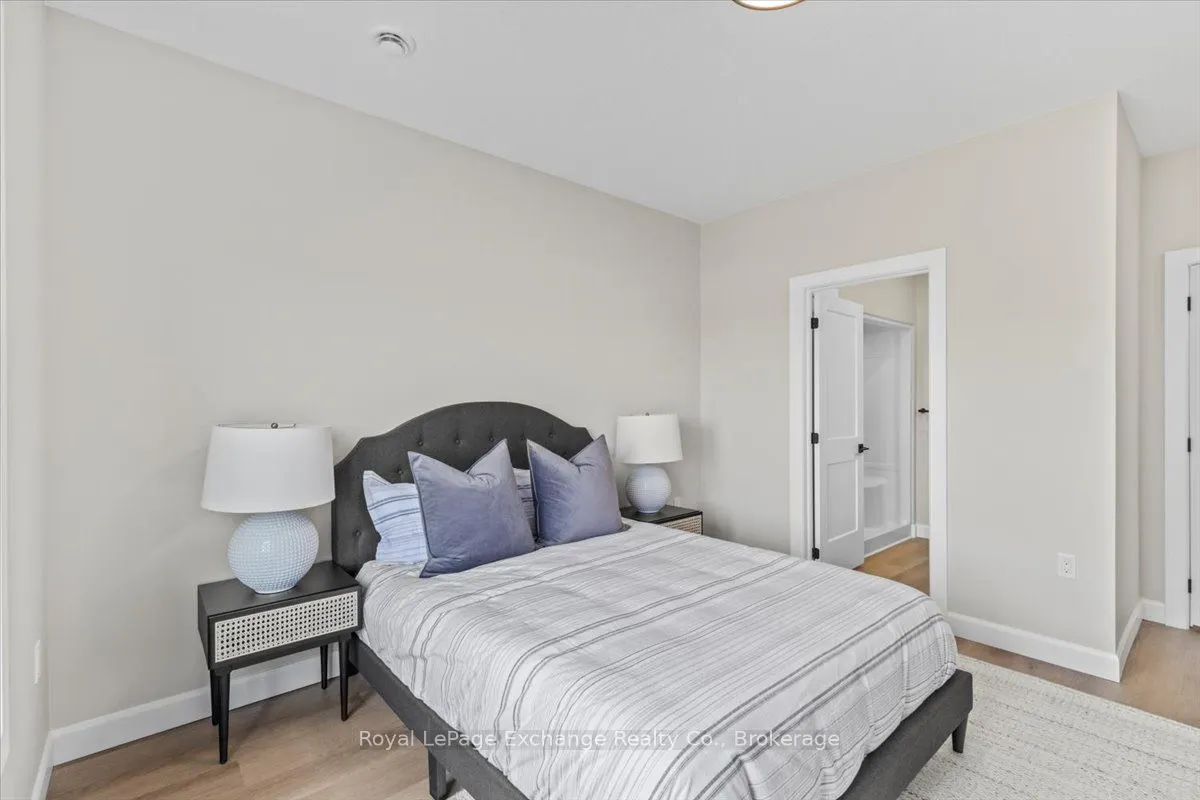 1071 Waterloo Street N, #54