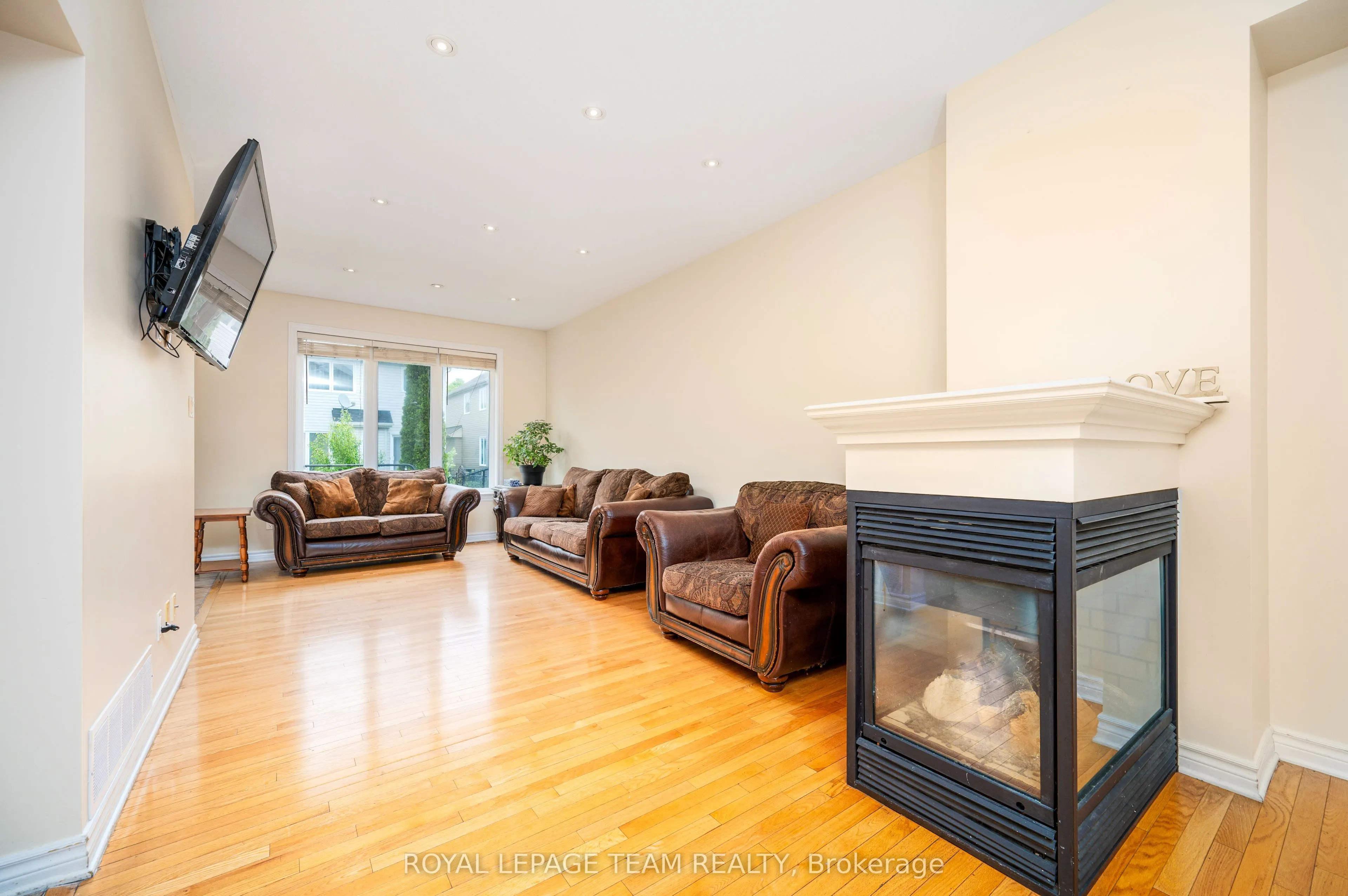 357 Widgeon Way