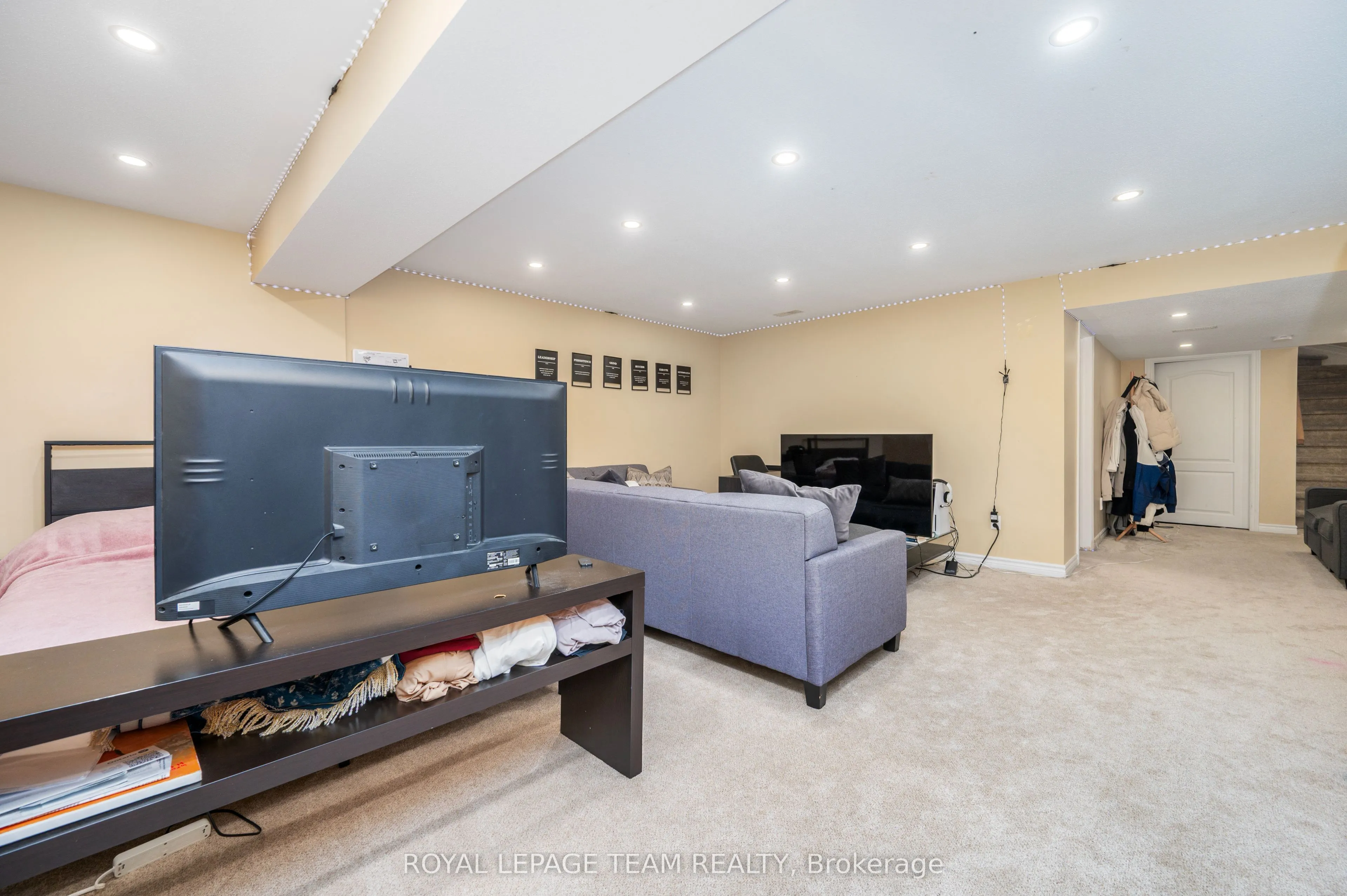 357 Widgeon Way