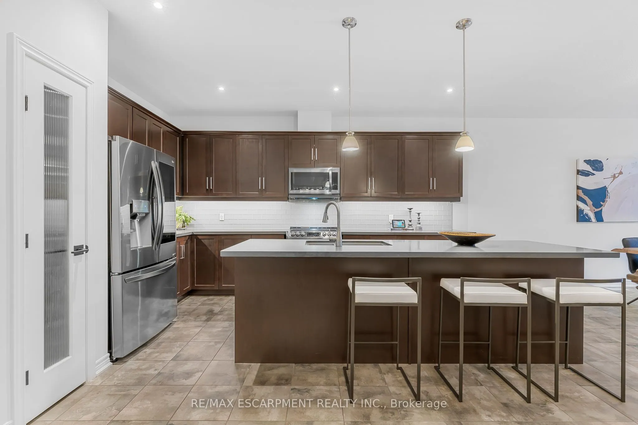 2848 King Street, #5