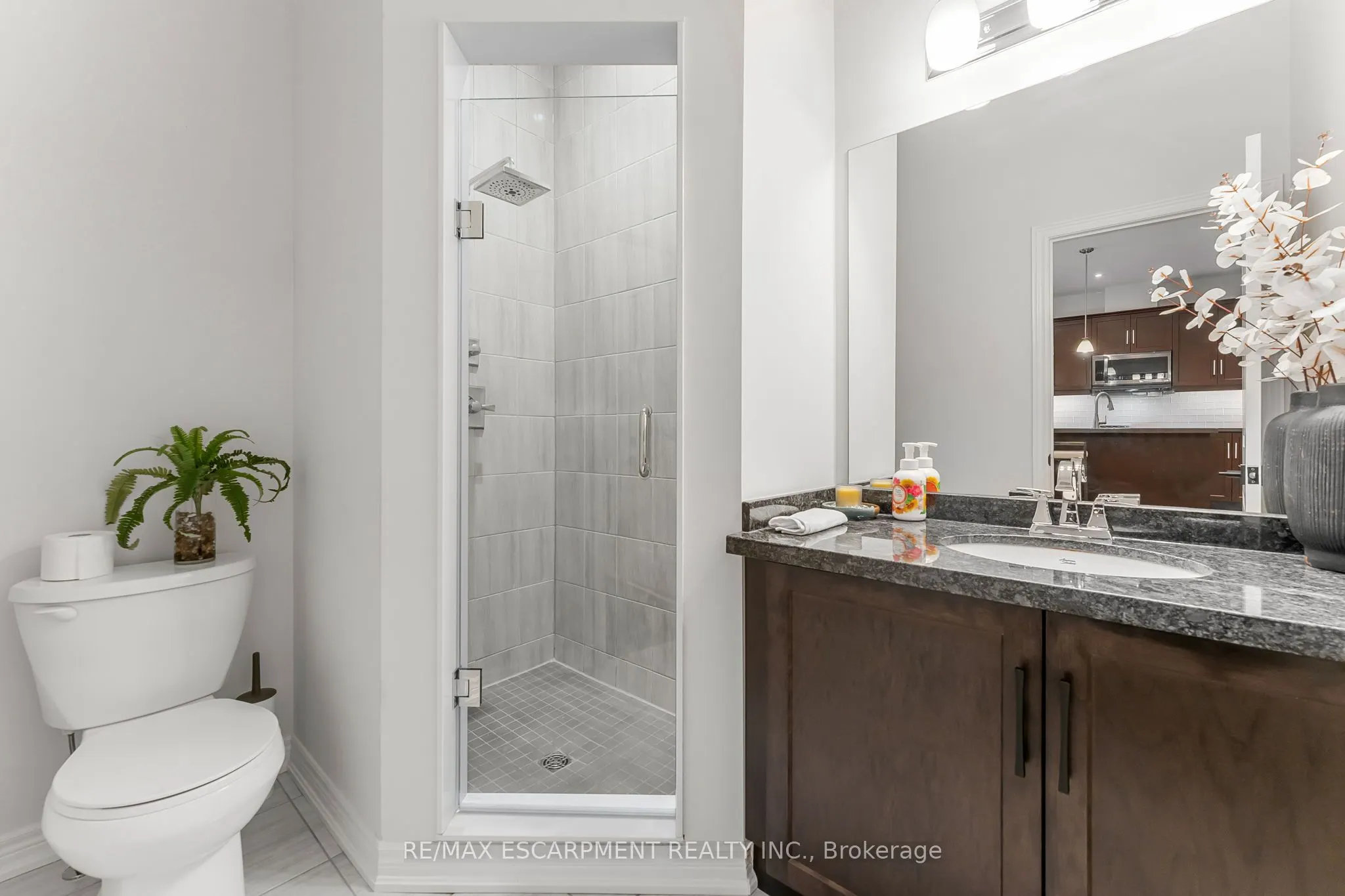 2848 King Street, #5