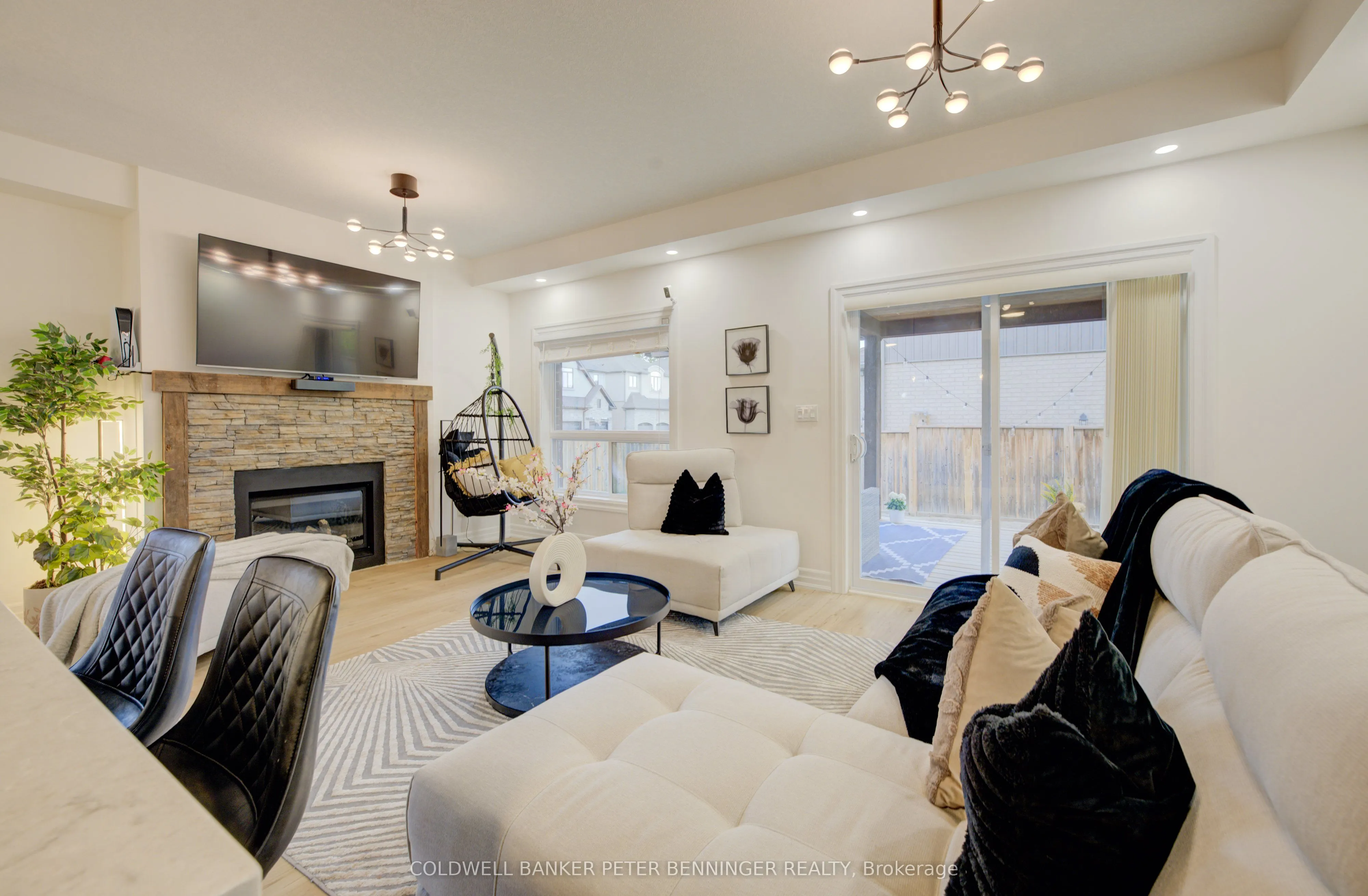 275 Falconridge Drive