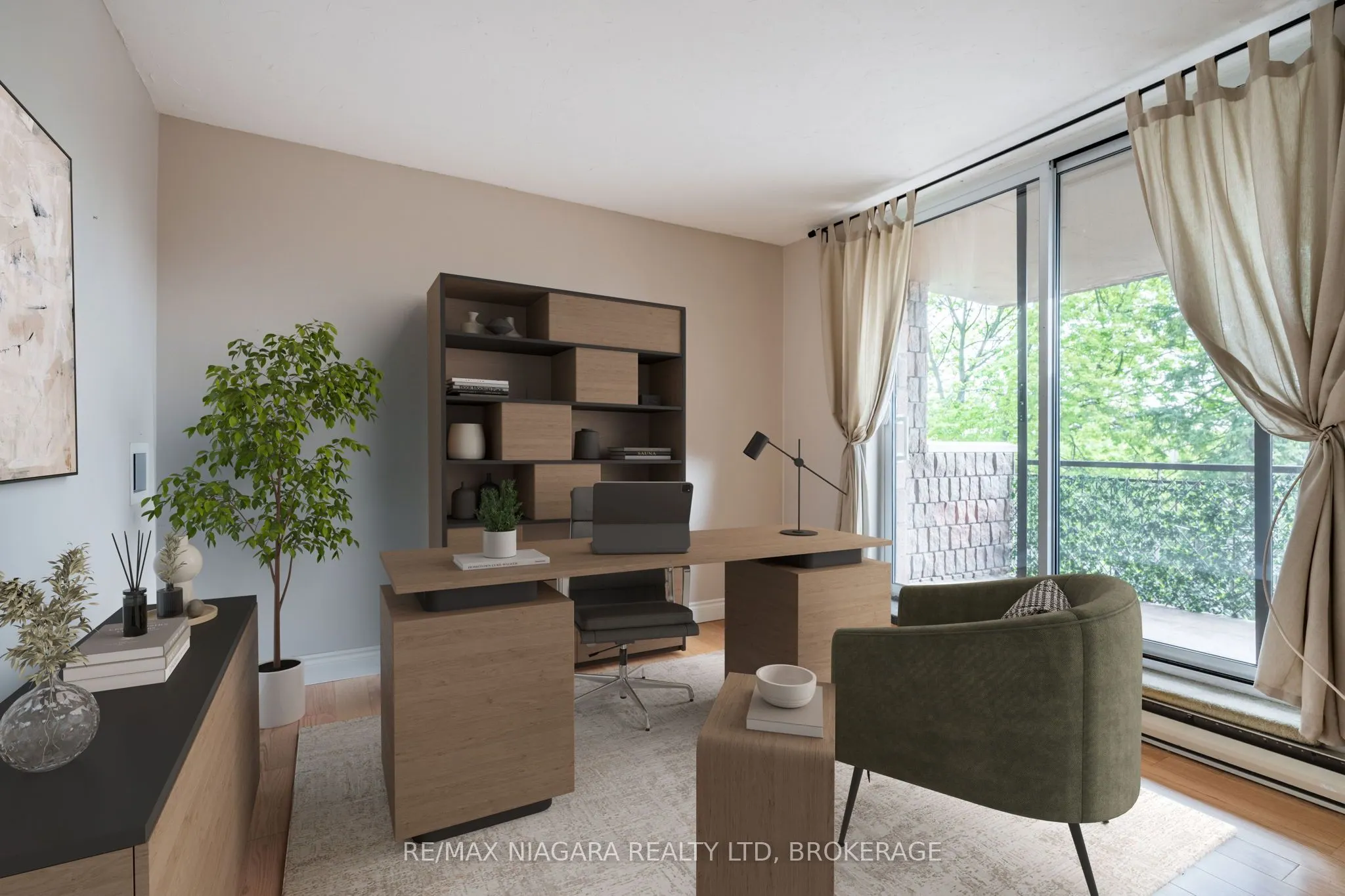 28 Robinson Street N, #305