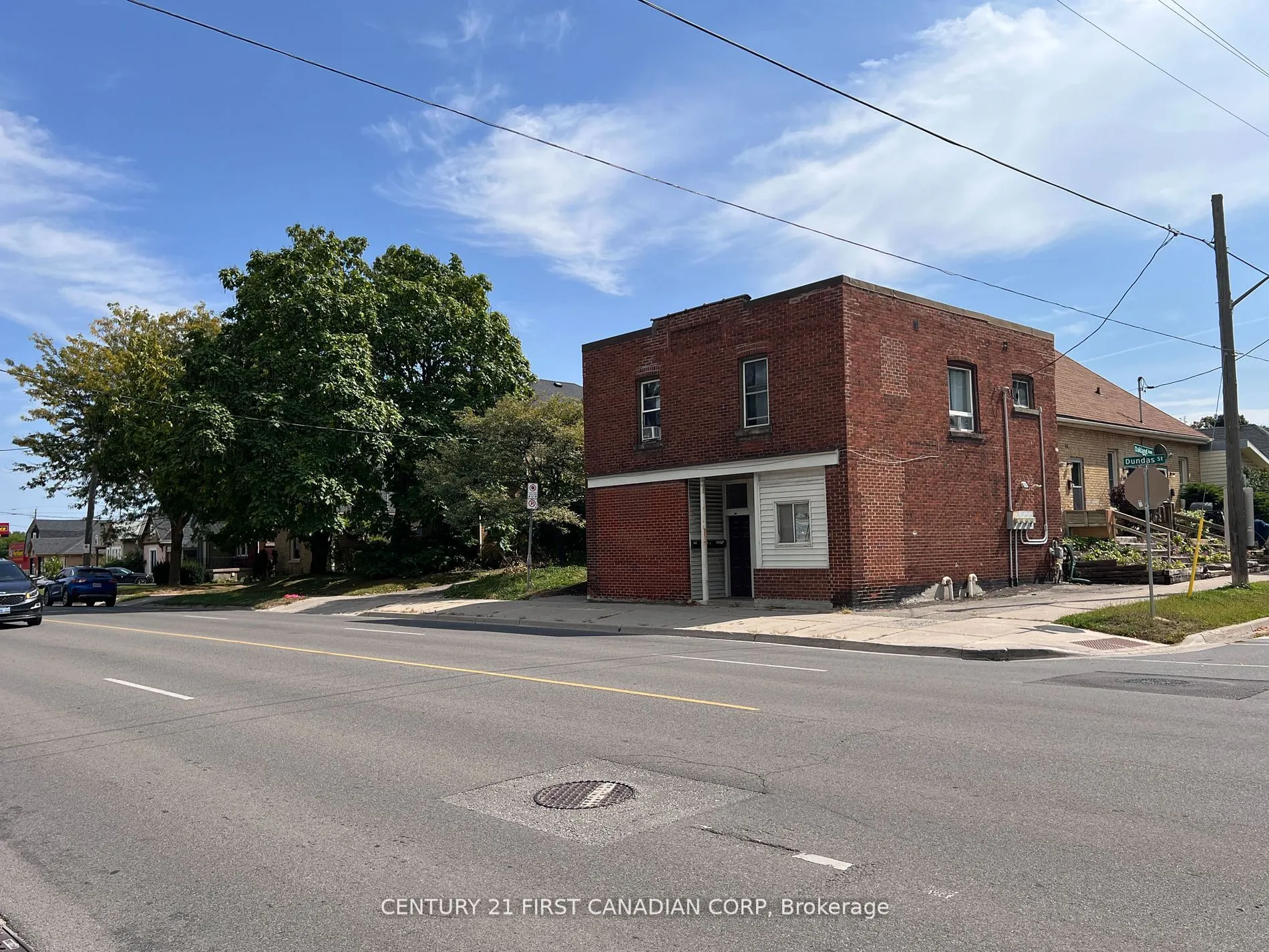 1267 Dundas Street