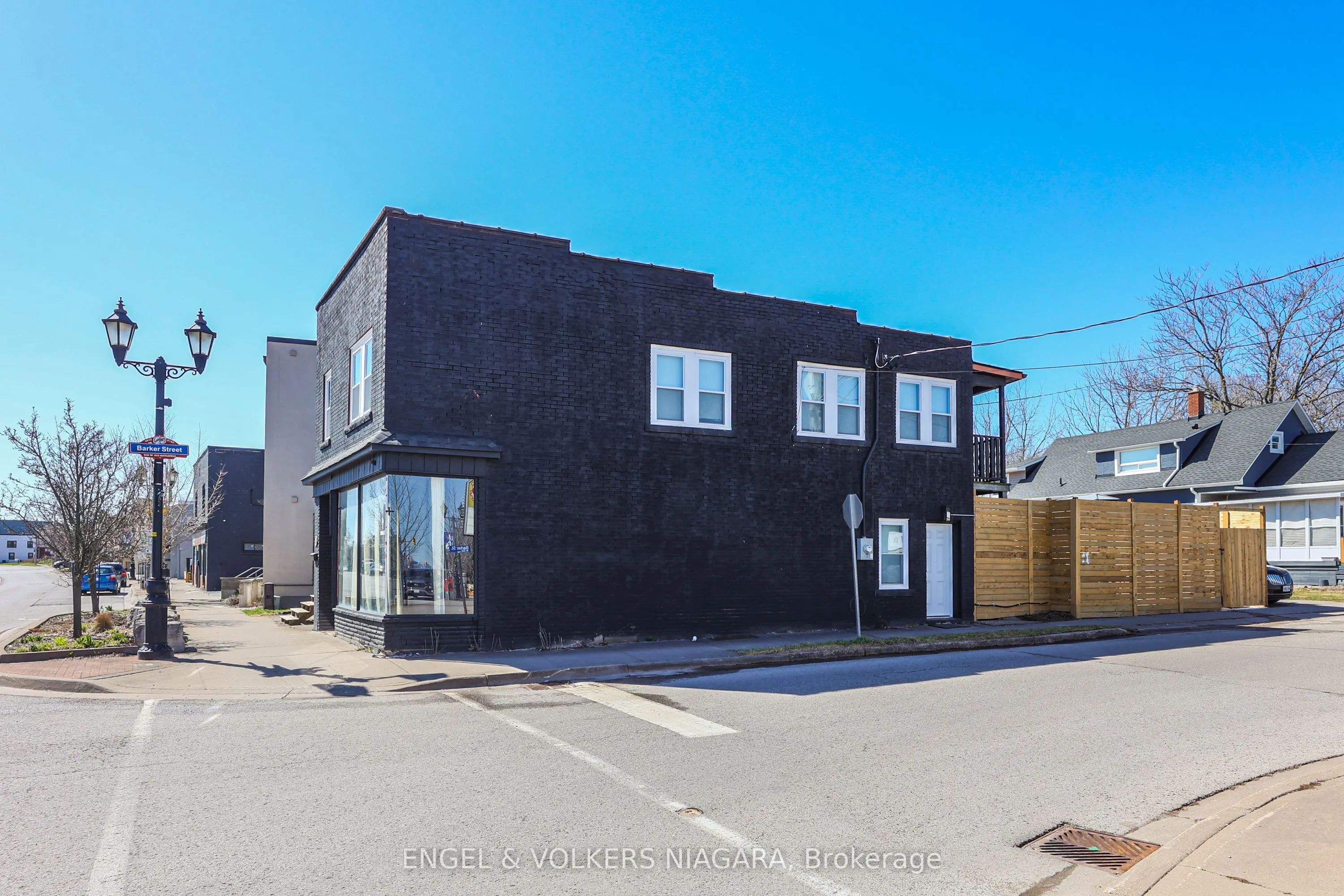 6043 Main Street