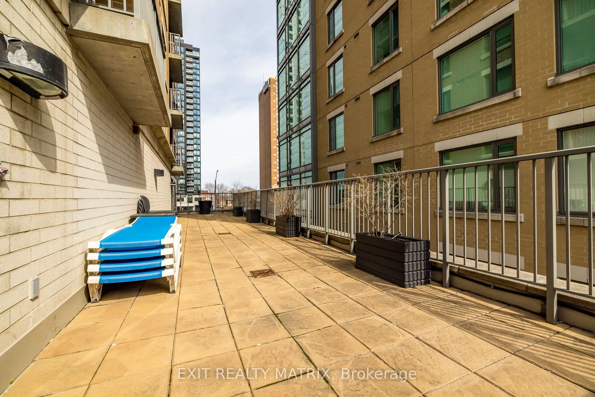 200 Besserer Street, #1111