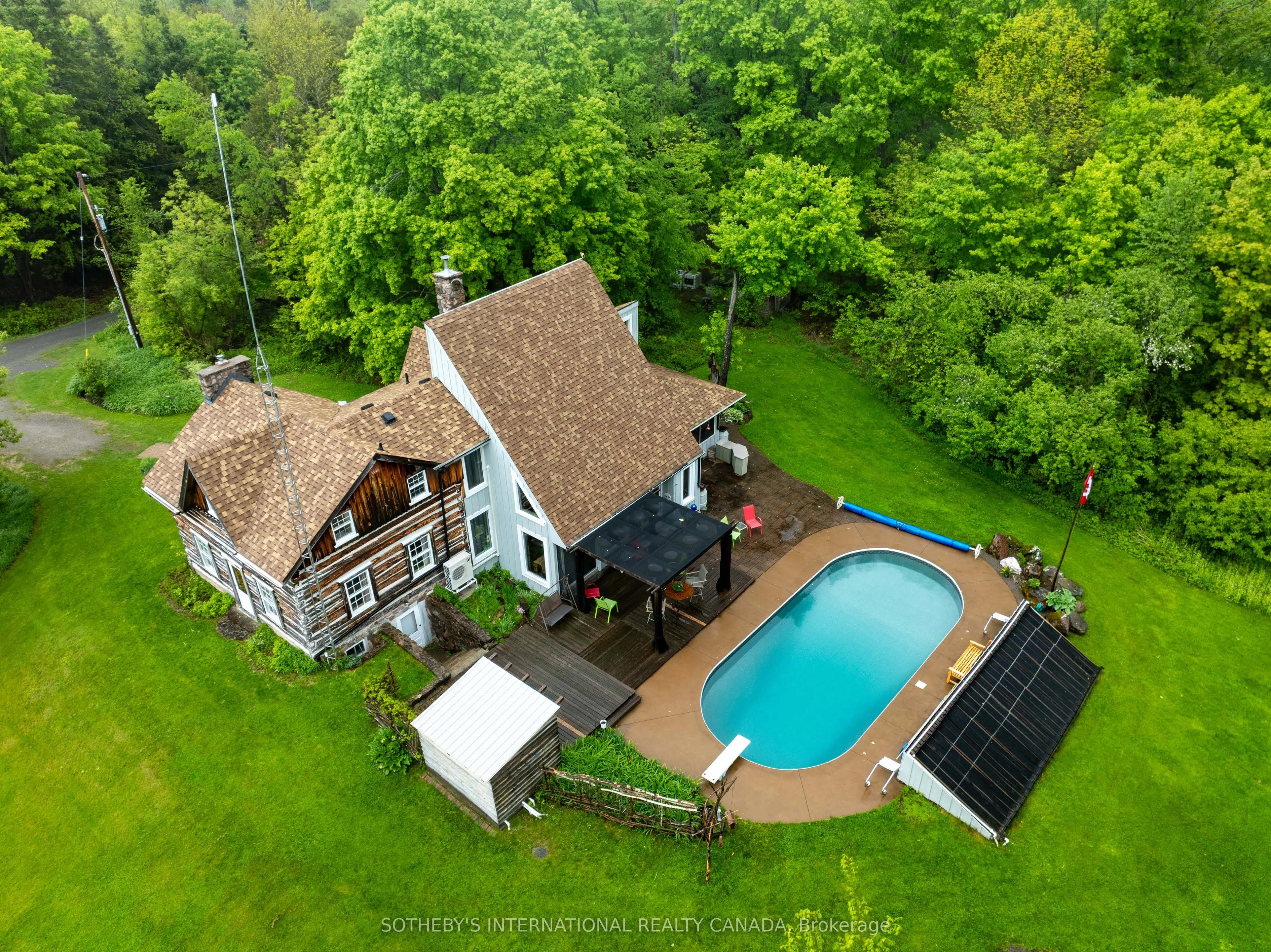 1824 County Rd 46