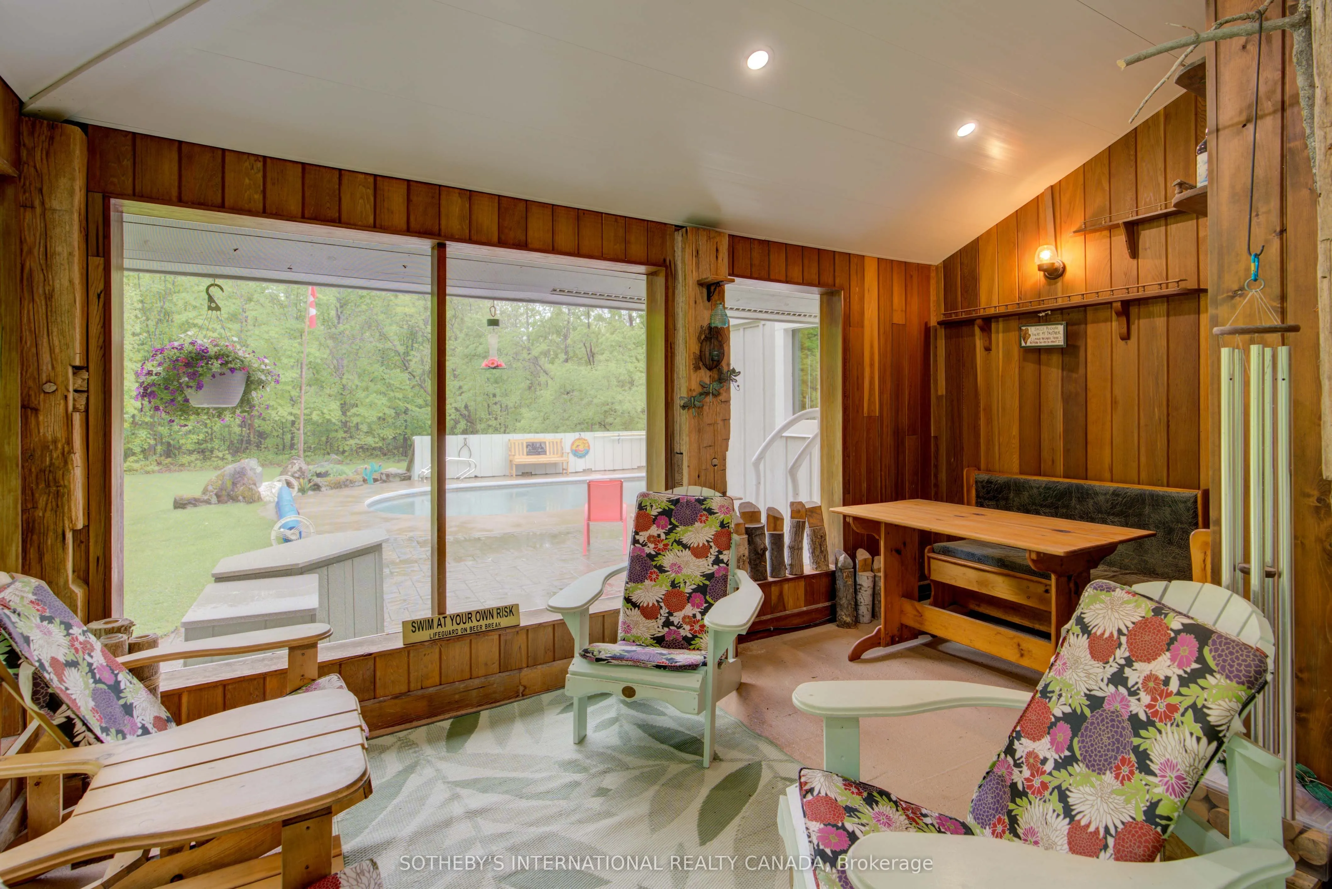 1824 County Rd 46