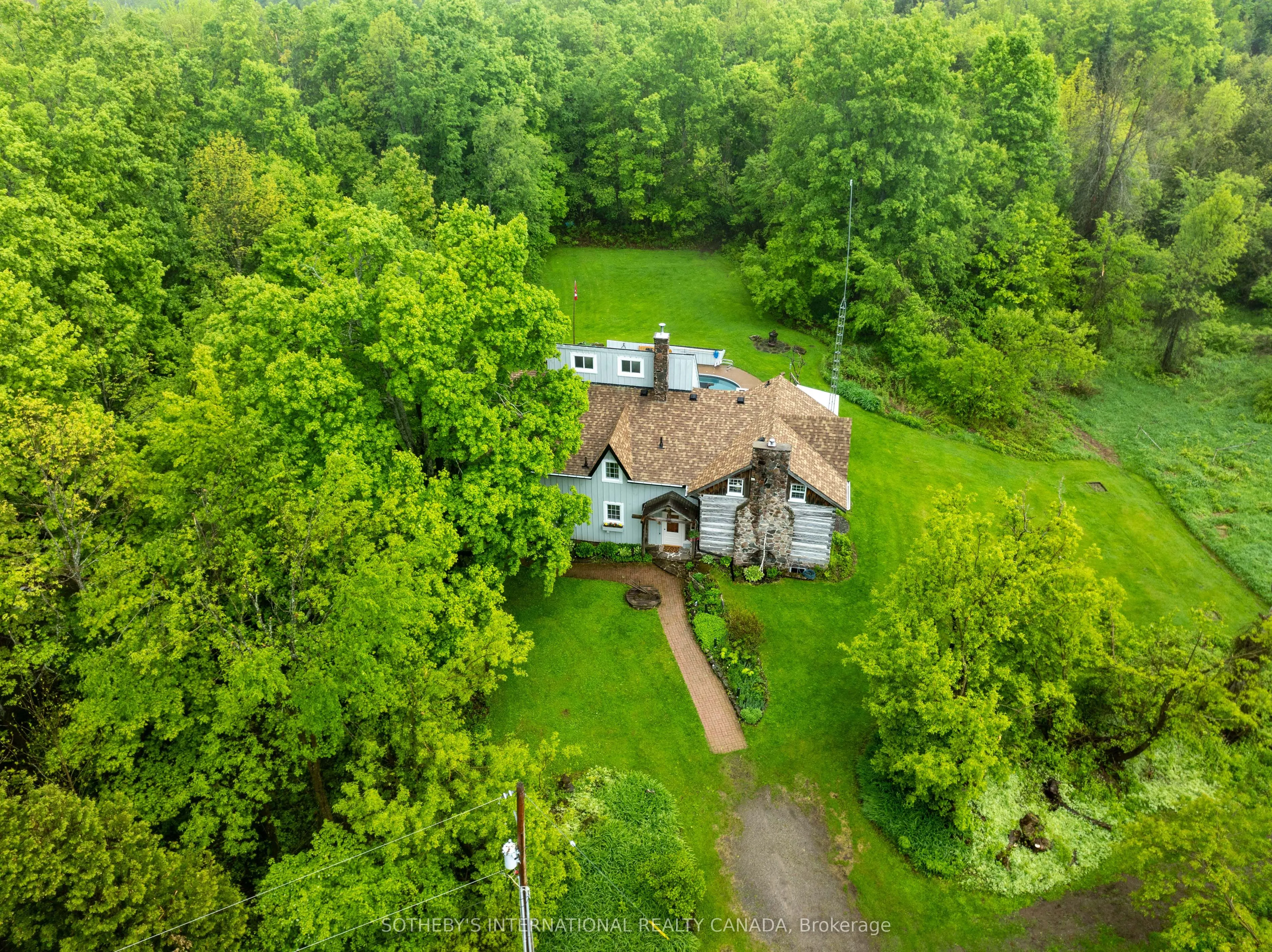 1824 County Rd 46