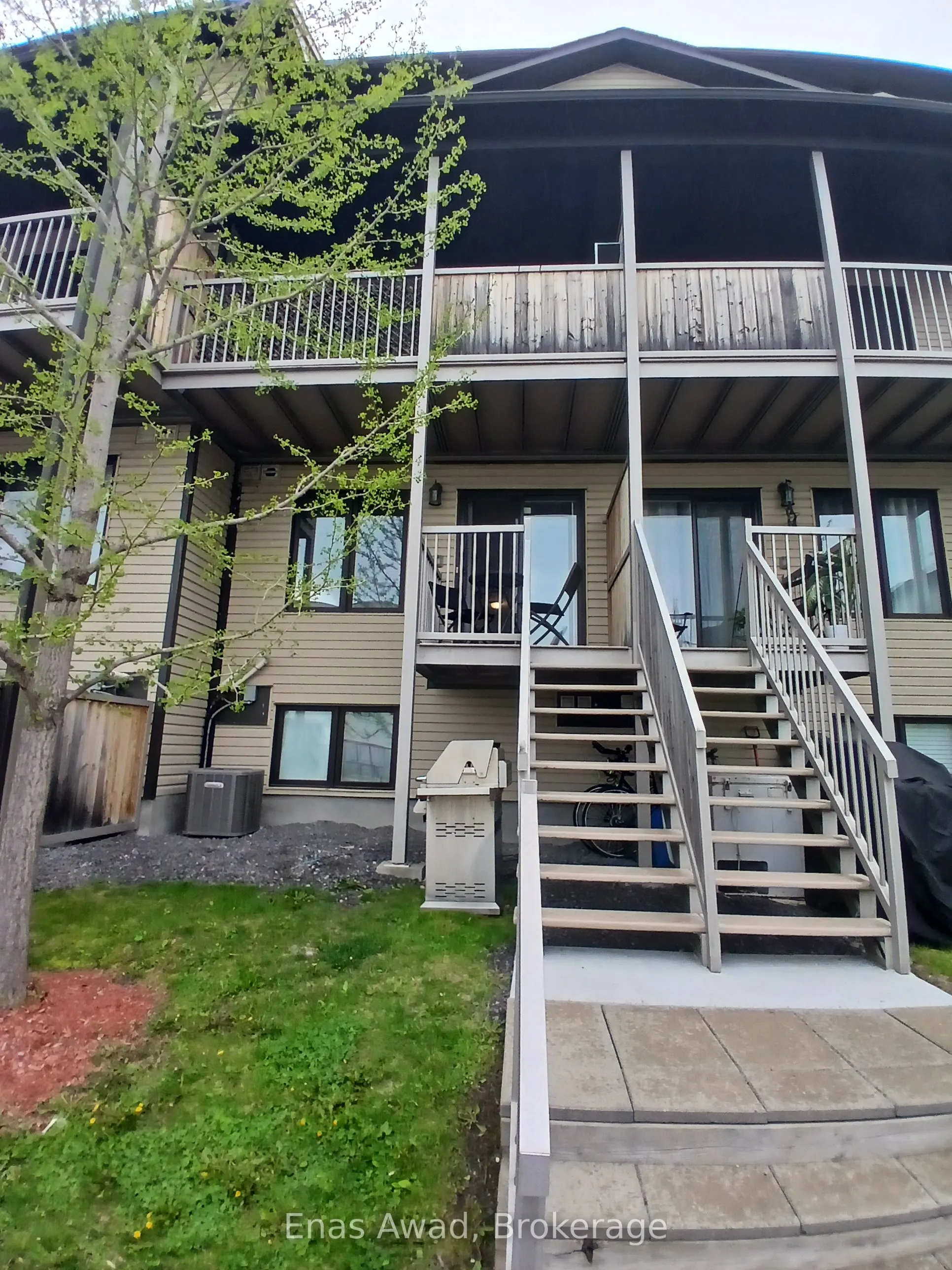 2224 Marble Crescent, #3