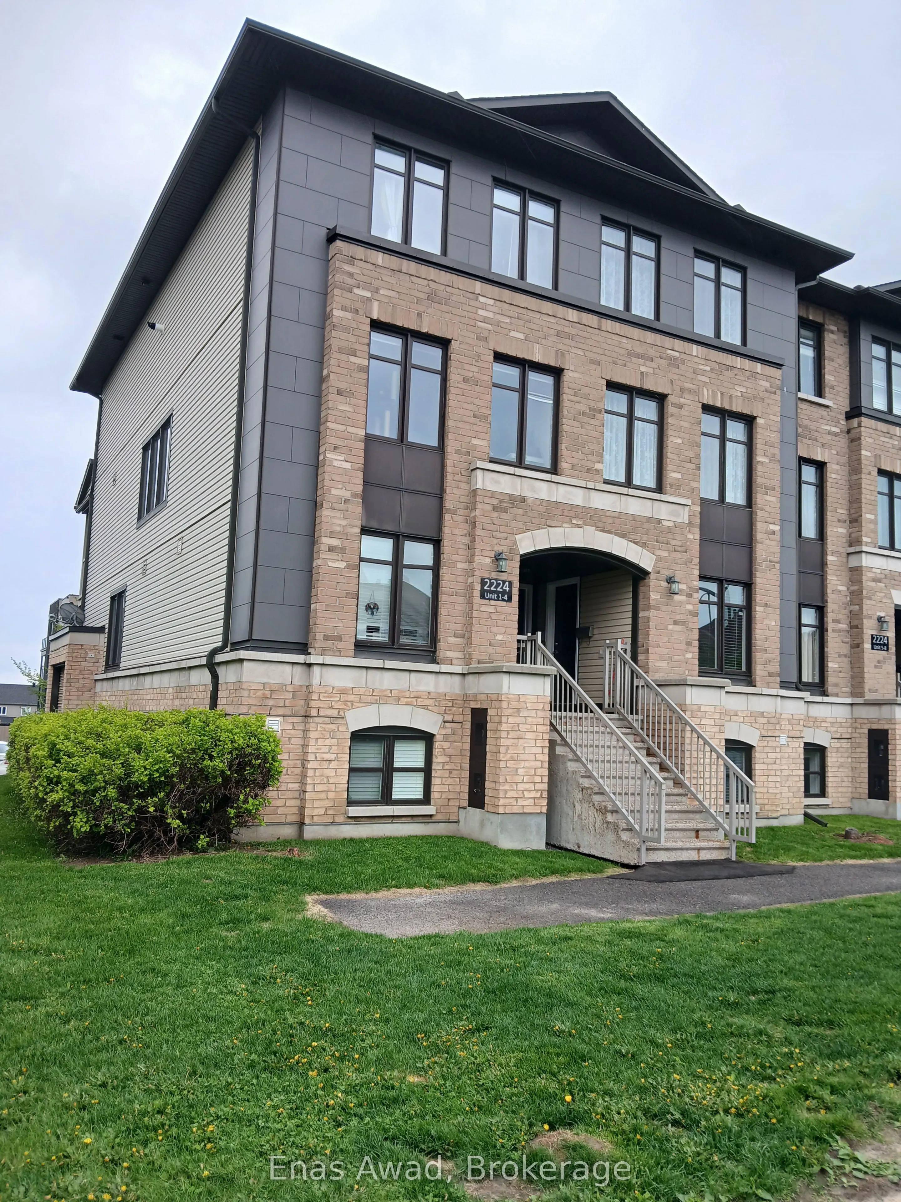 2224 Marble Crescent, #3