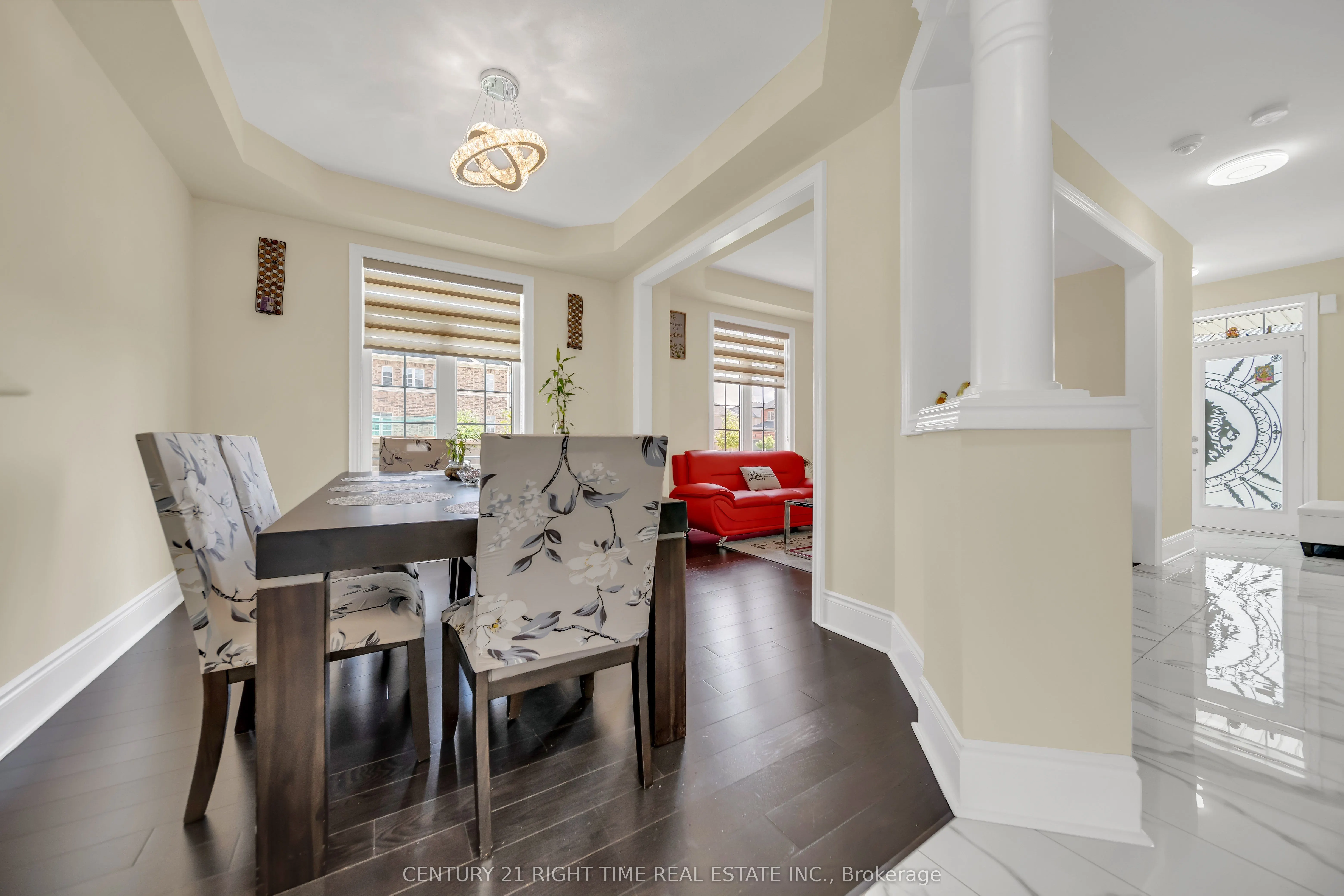 1161 Upper Thames Drive