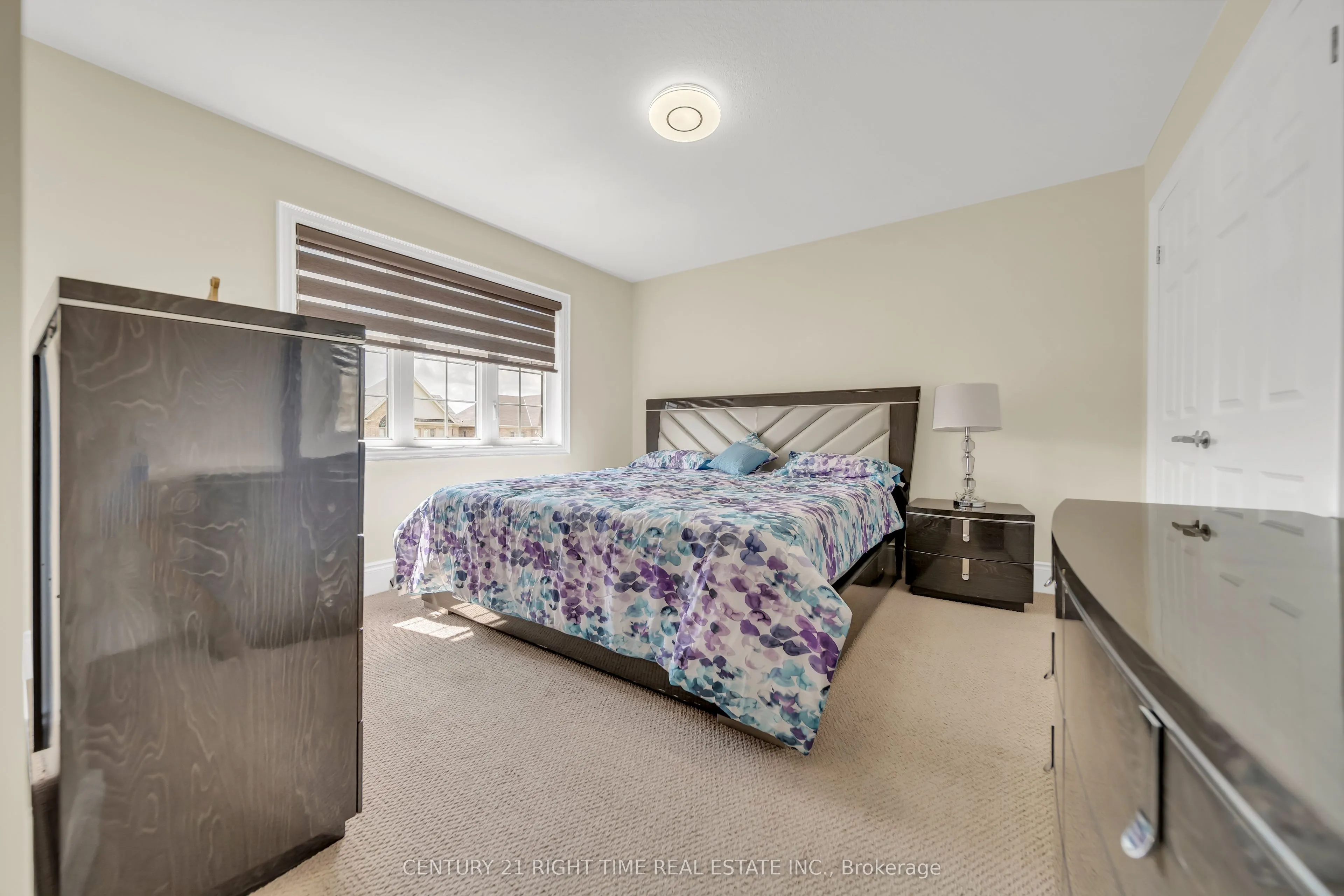 1161 Upper Thames Drive