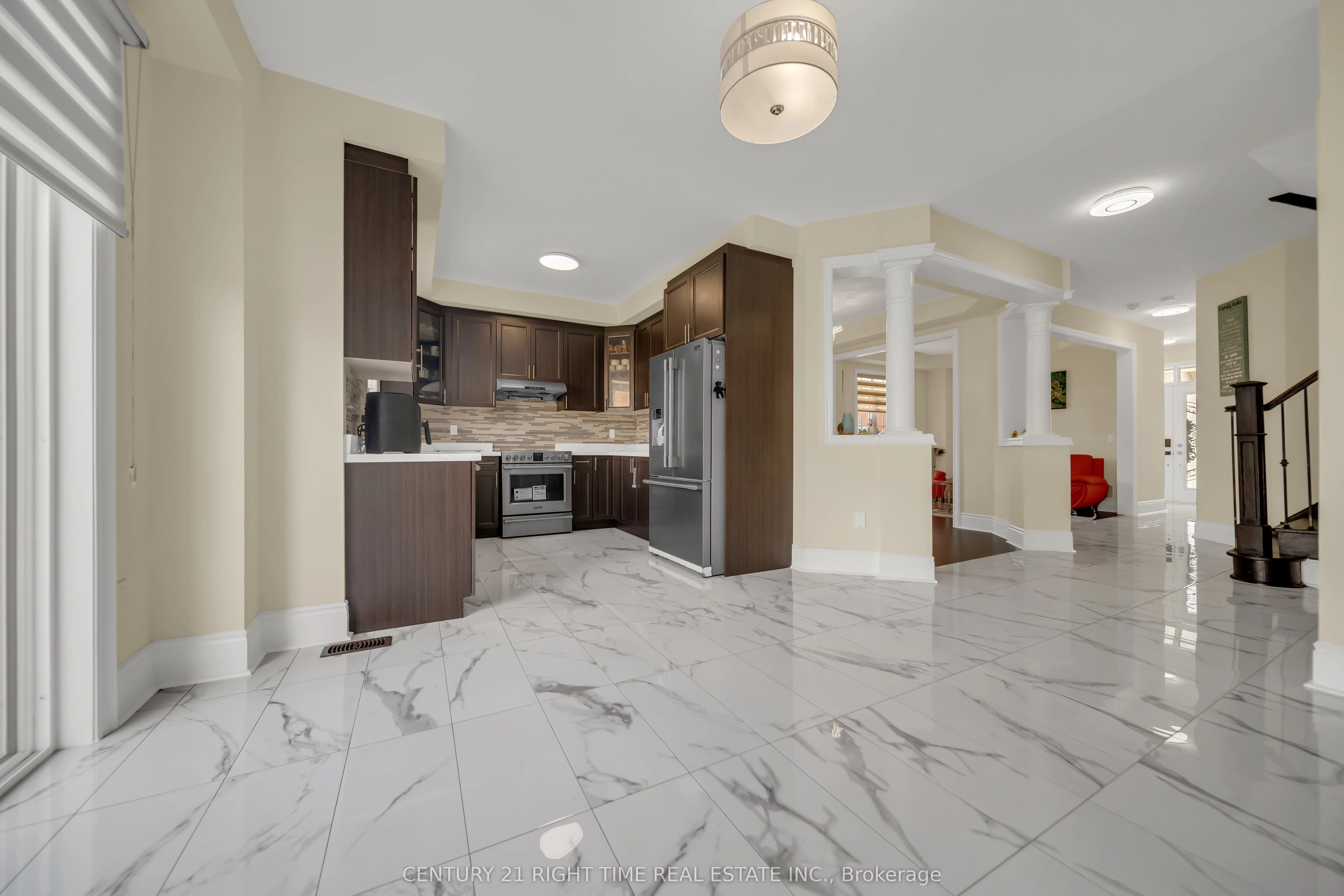 1161 Upper Thames Drive