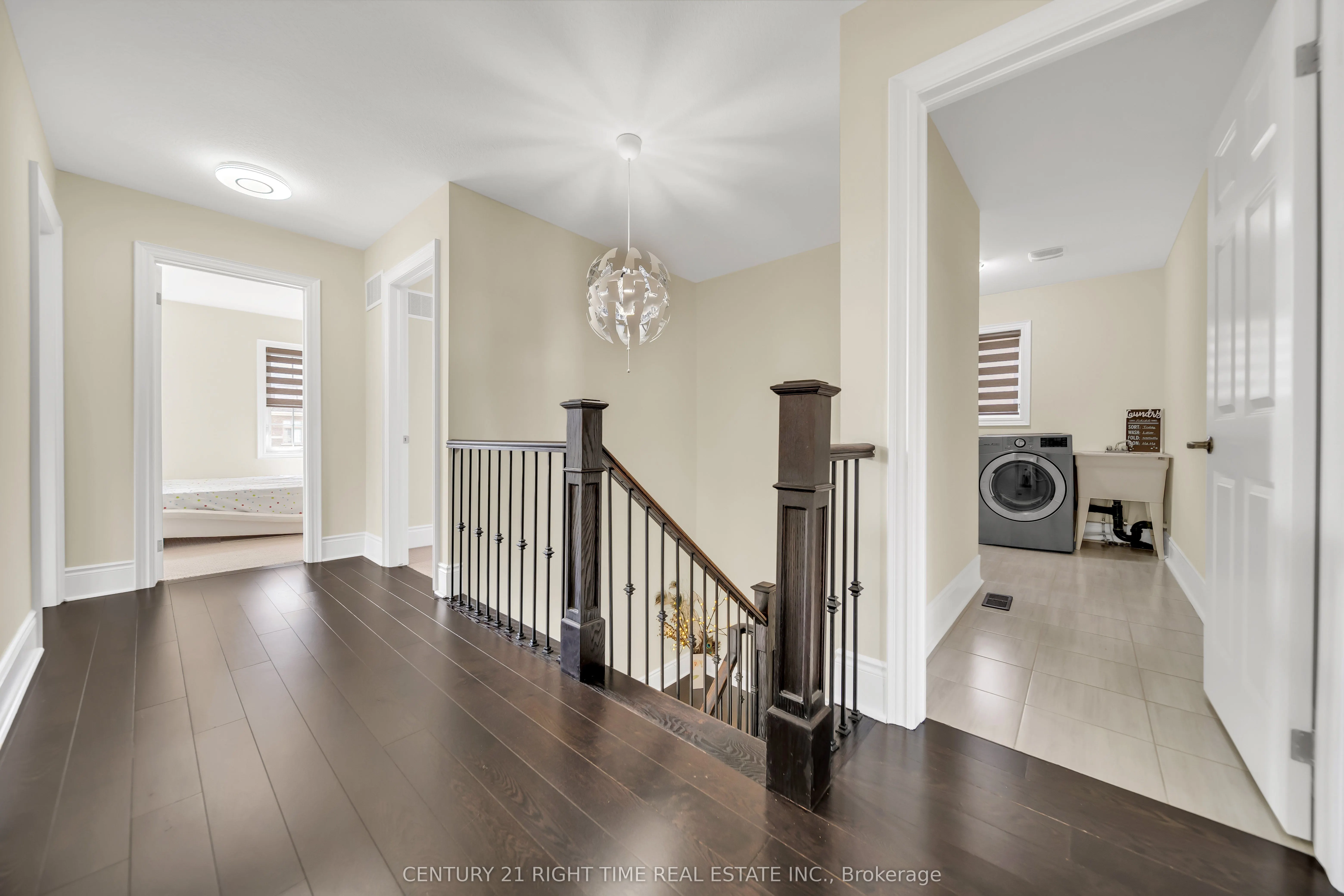 1161 Upper Thames Drive