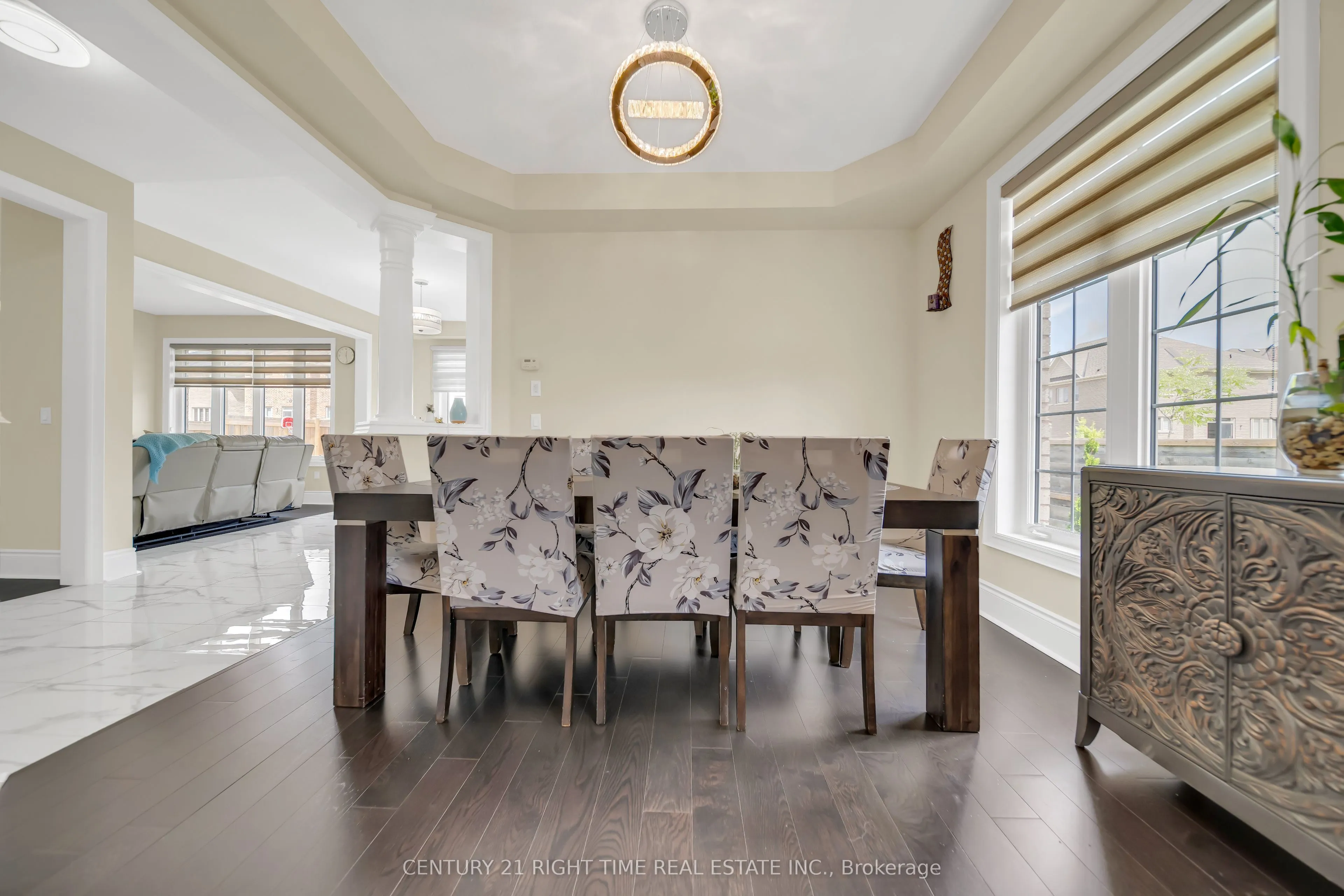 1161 Upper Thames Drive