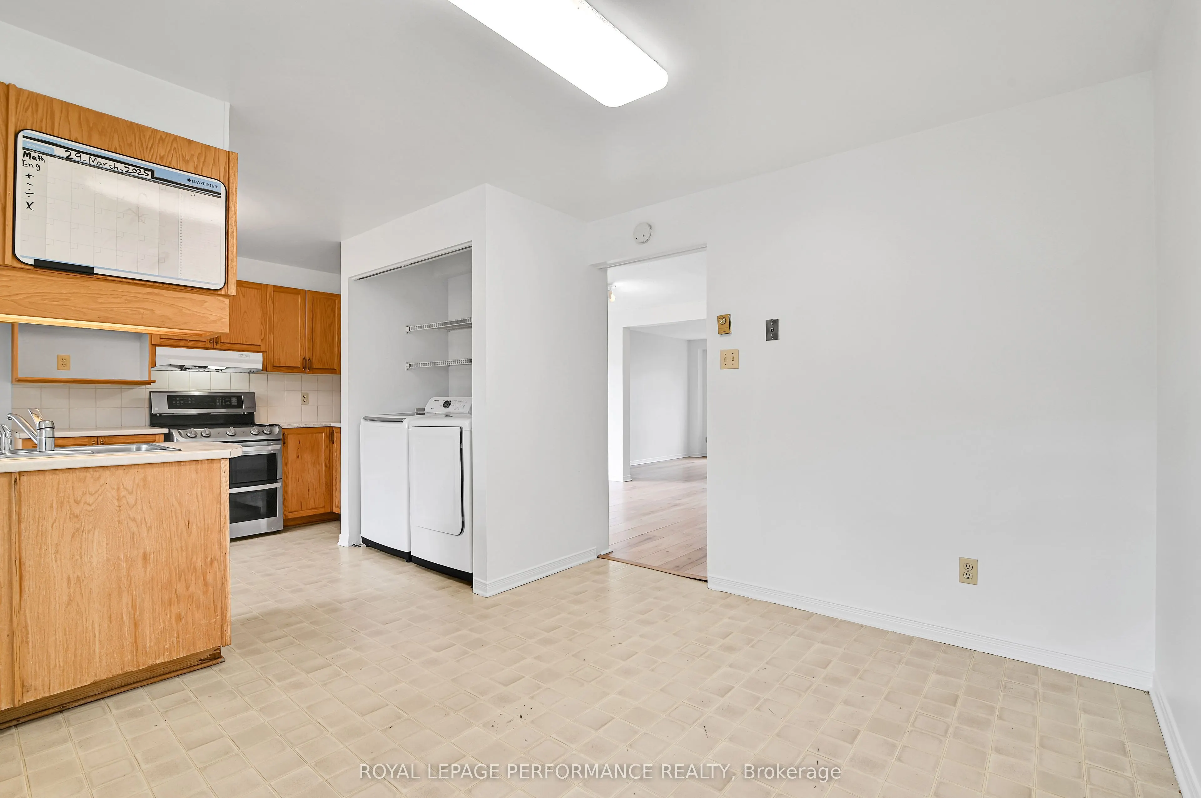 1838 Summerfields Crescent, #17
