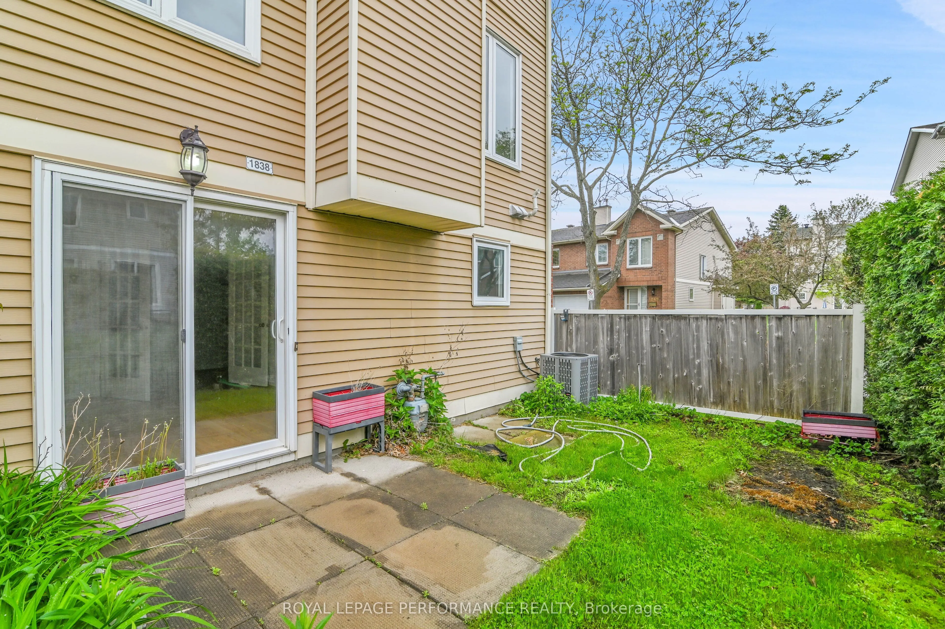 1838 Summerfields Crescent, #17