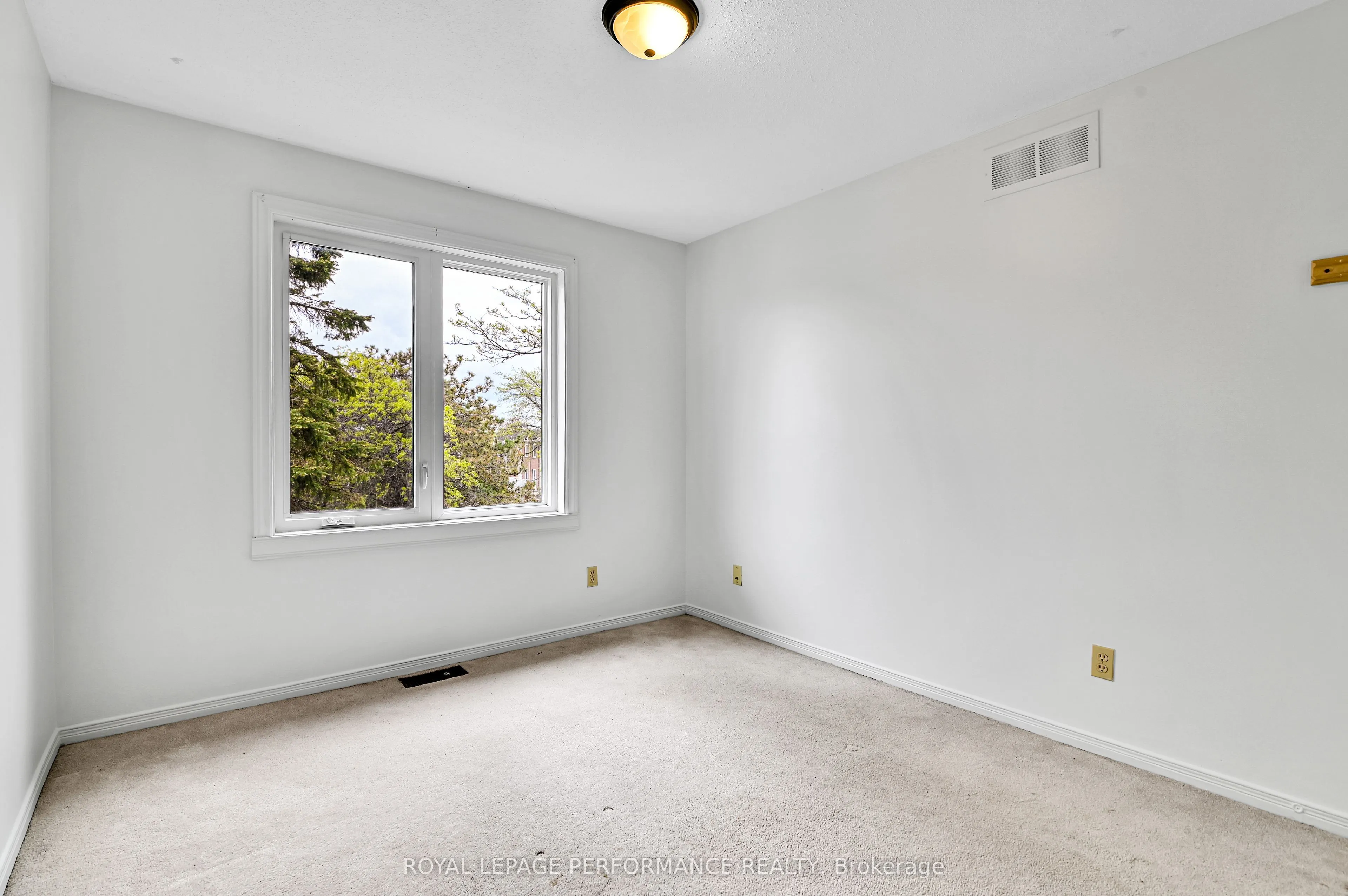 1838 Summerfields Crescent, #17