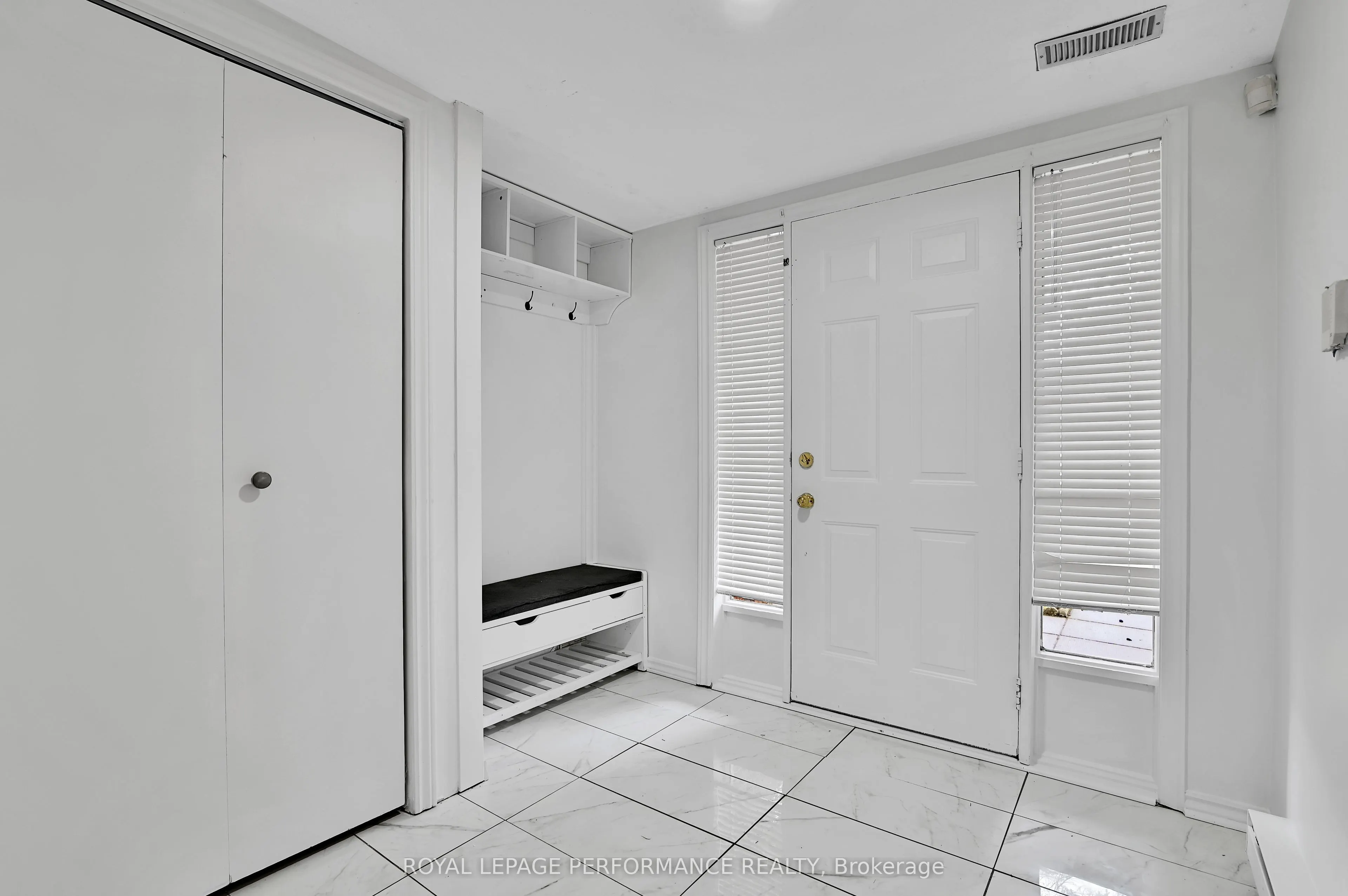 1838 Summerfields Crescent, #17