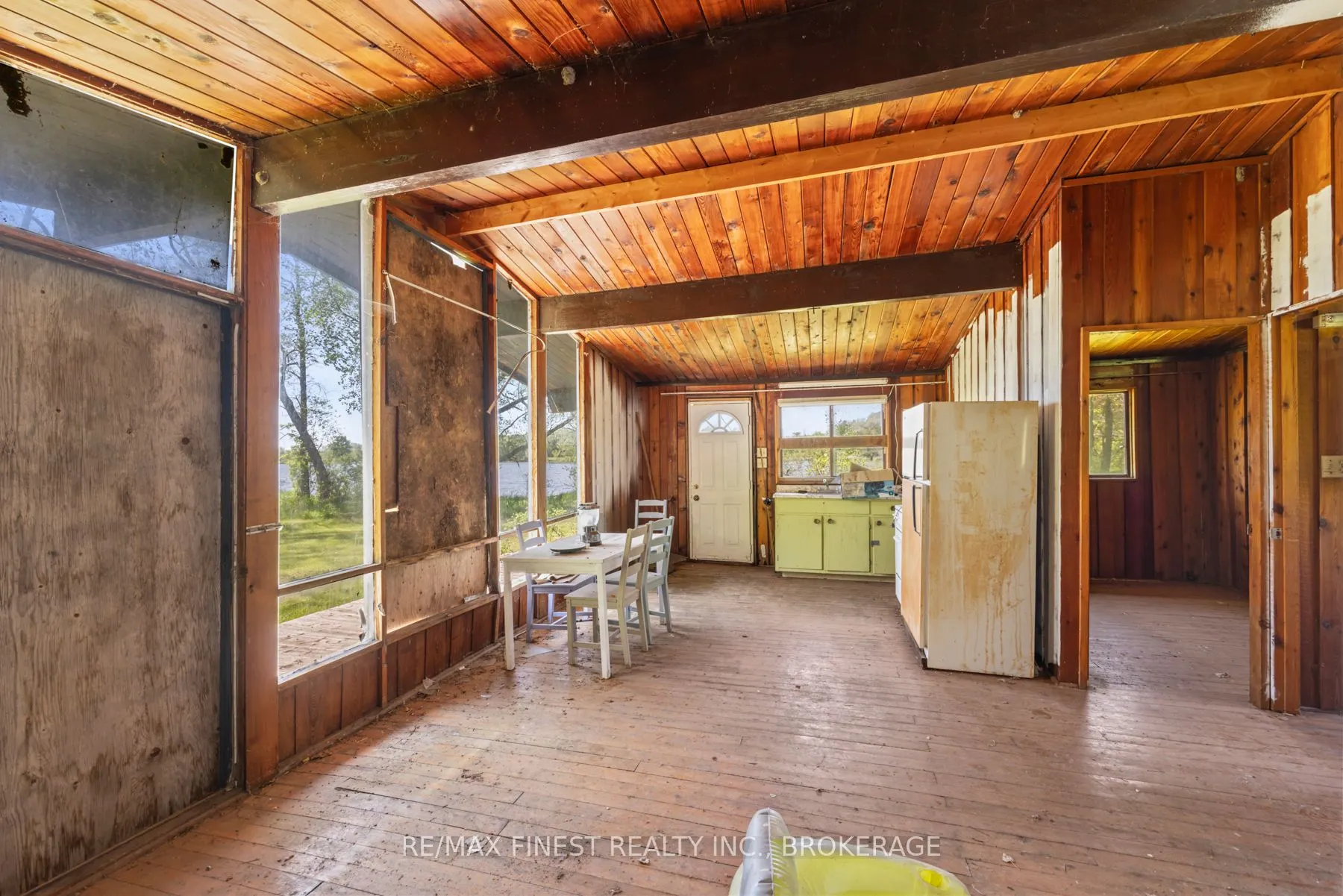 212 Perch Cove Lane