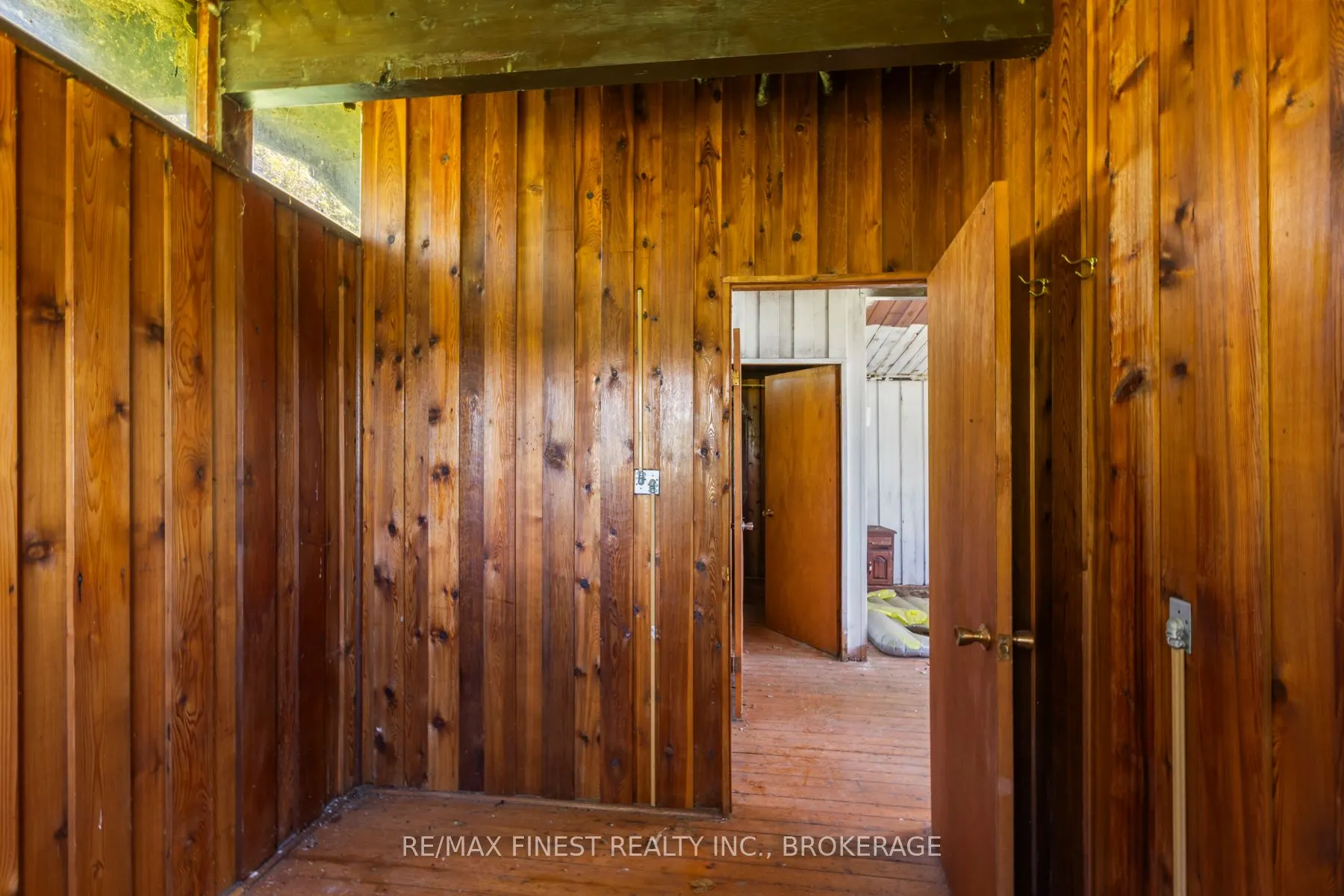 212 Perch Cove Lane