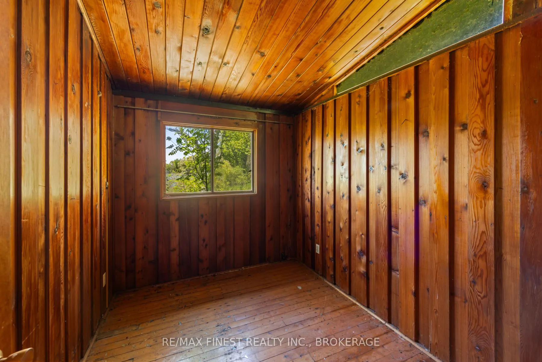 212 Perch Cove Lane