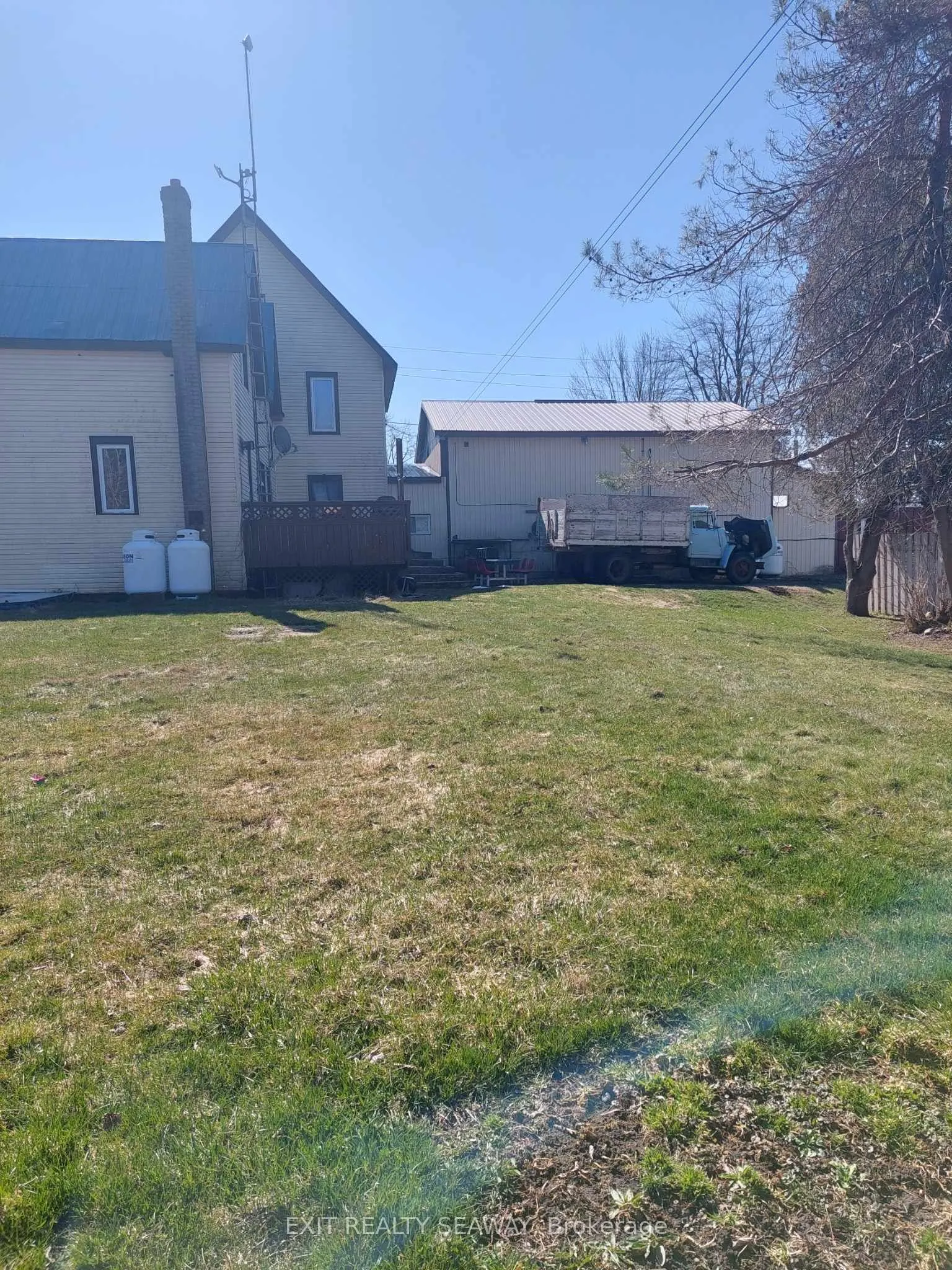 15579 County Road 18 Road