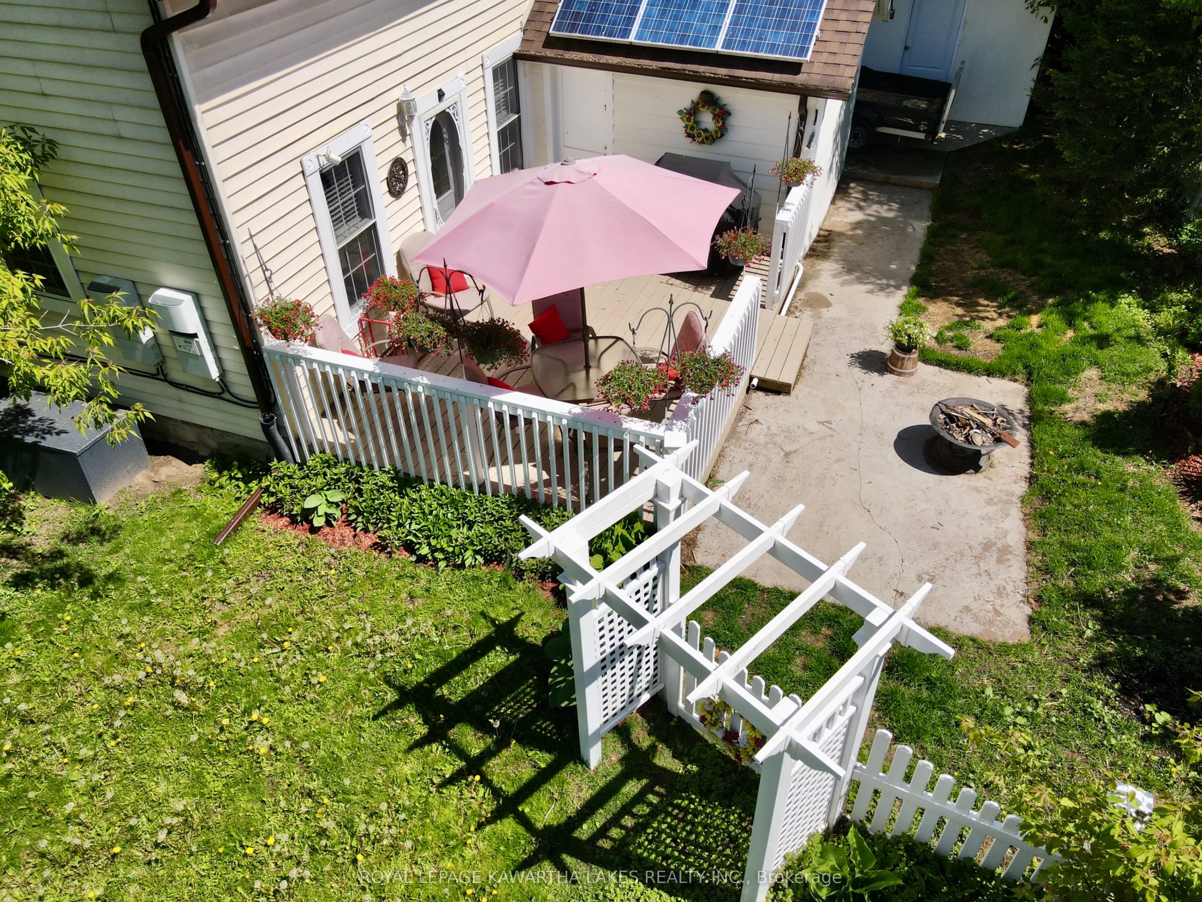 3472 Monck Road