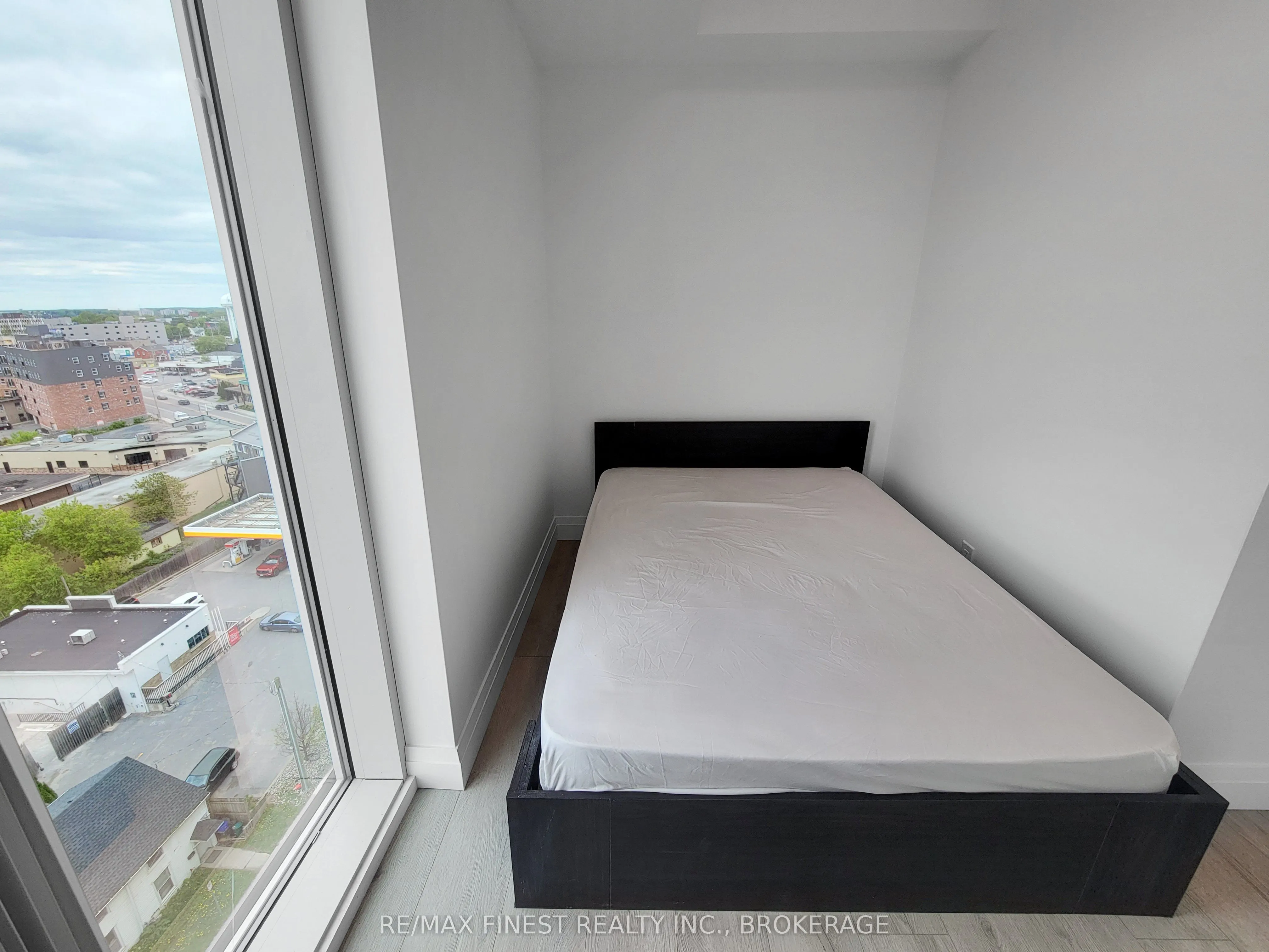 652 Princess Street, #1031