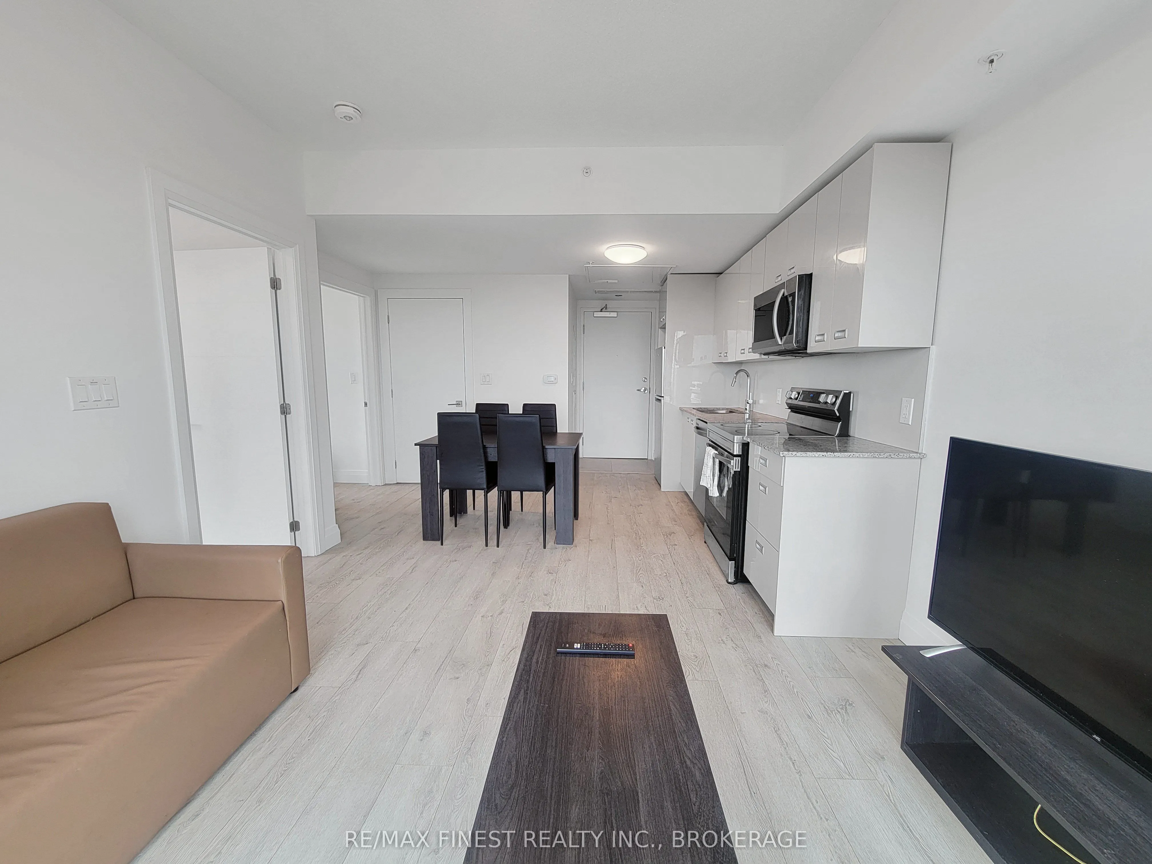 652 Princess Street, #1031