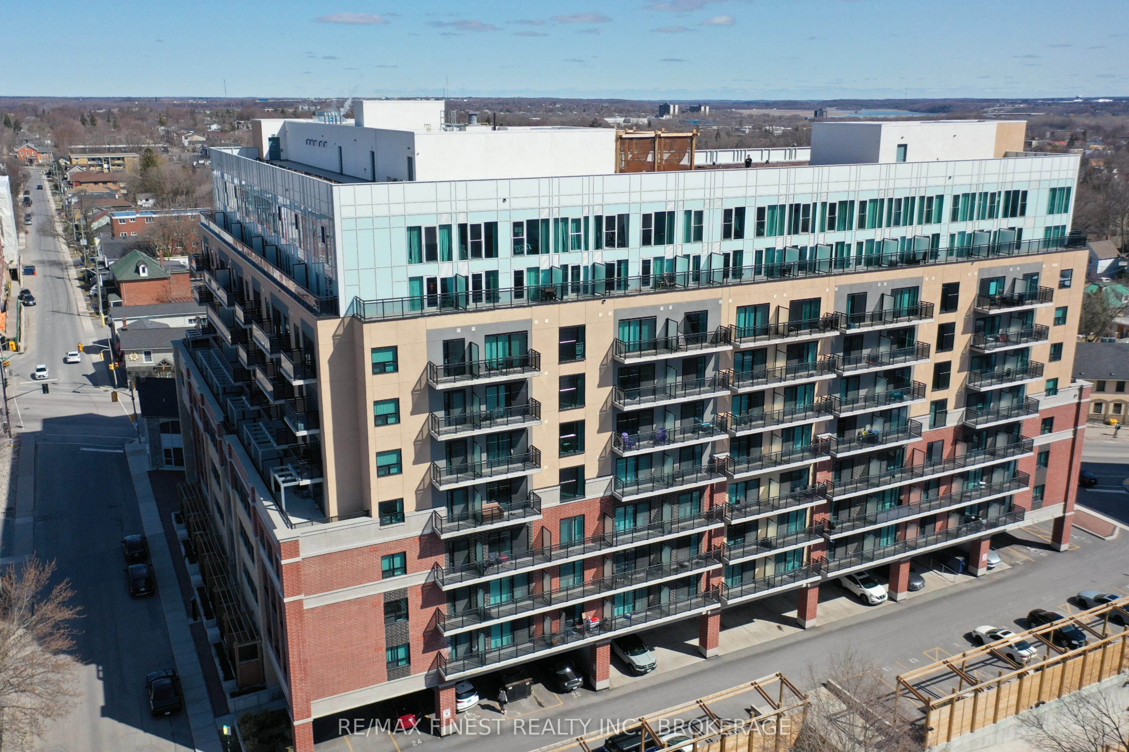 652 Princess Street, #1031