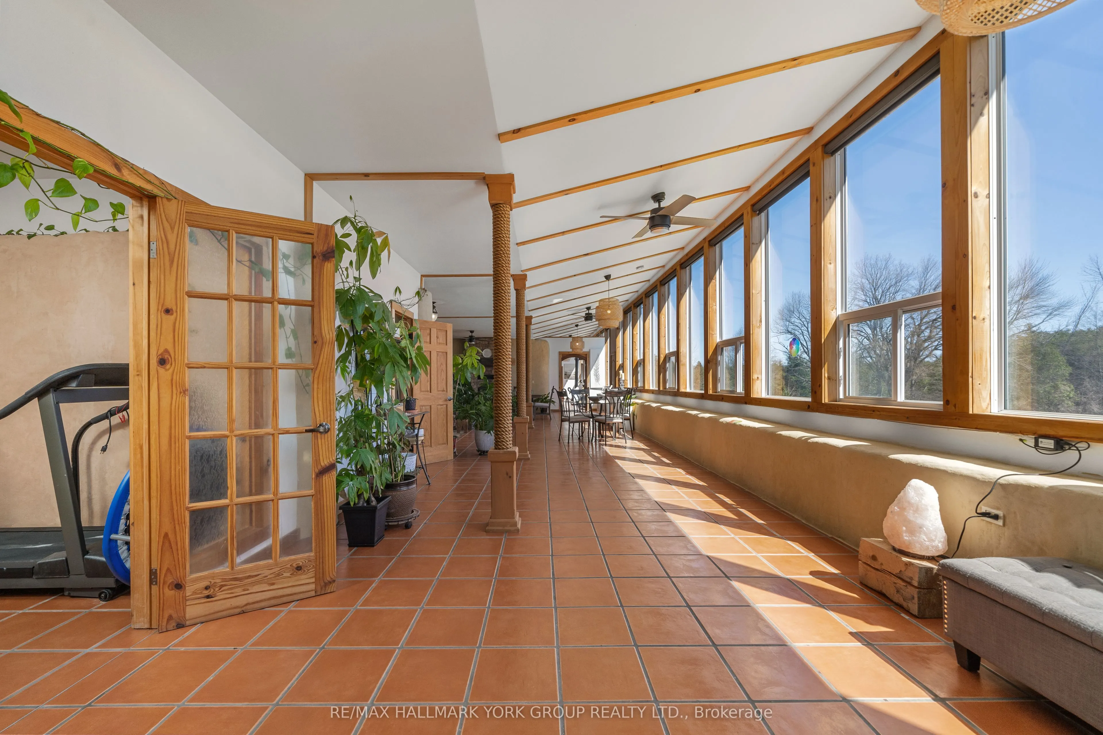 1375 Queensborough Road