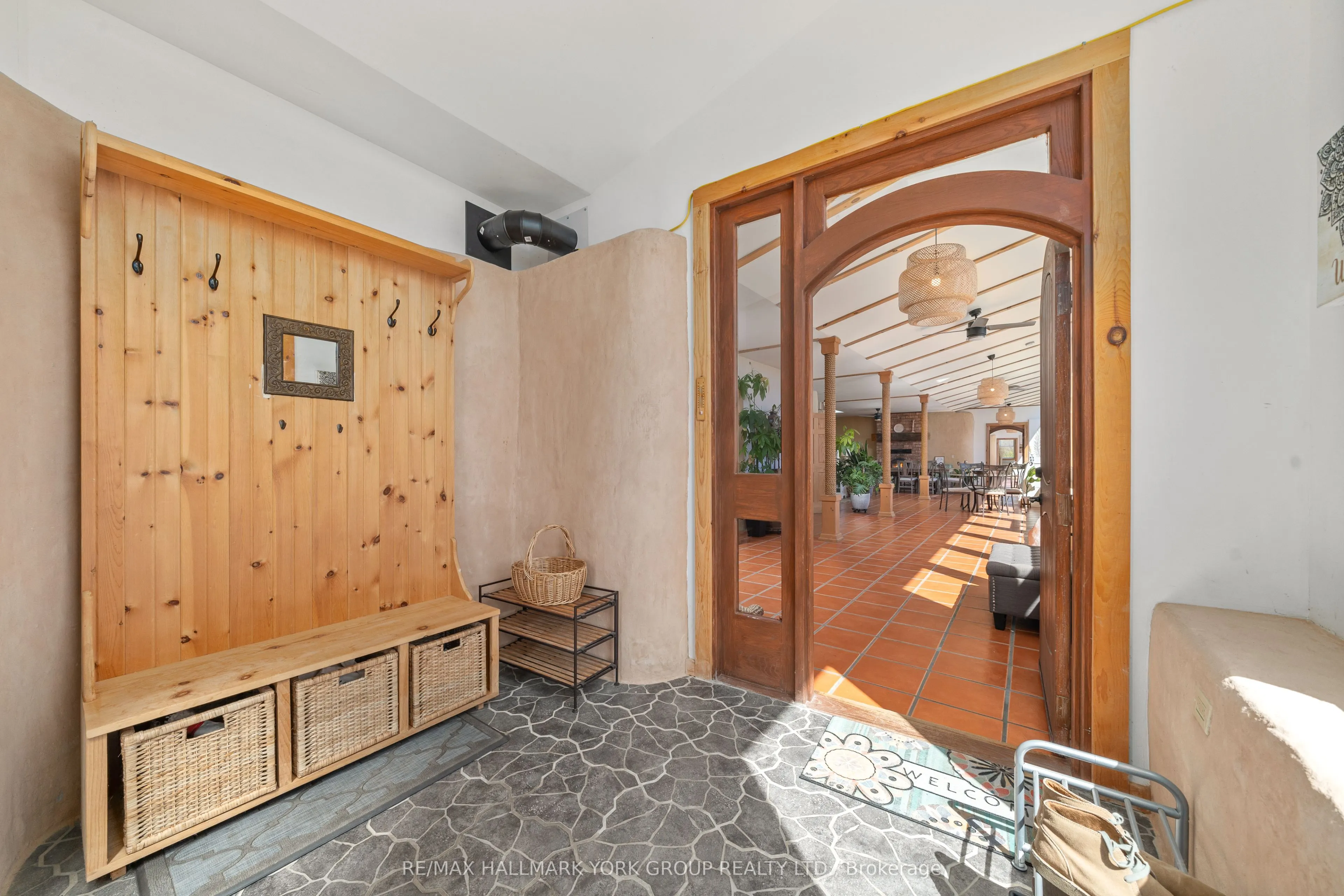 1375 Queensborough Road