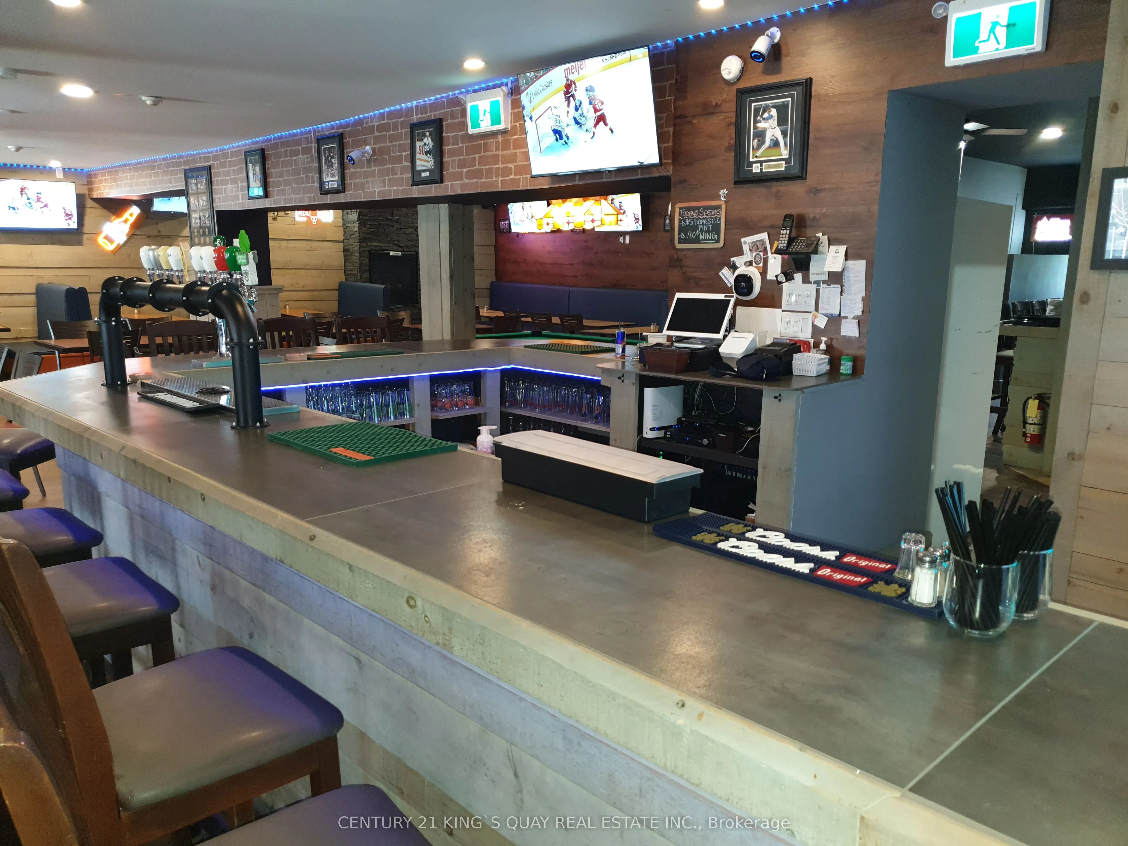 34 Lindsay Street S, #GF