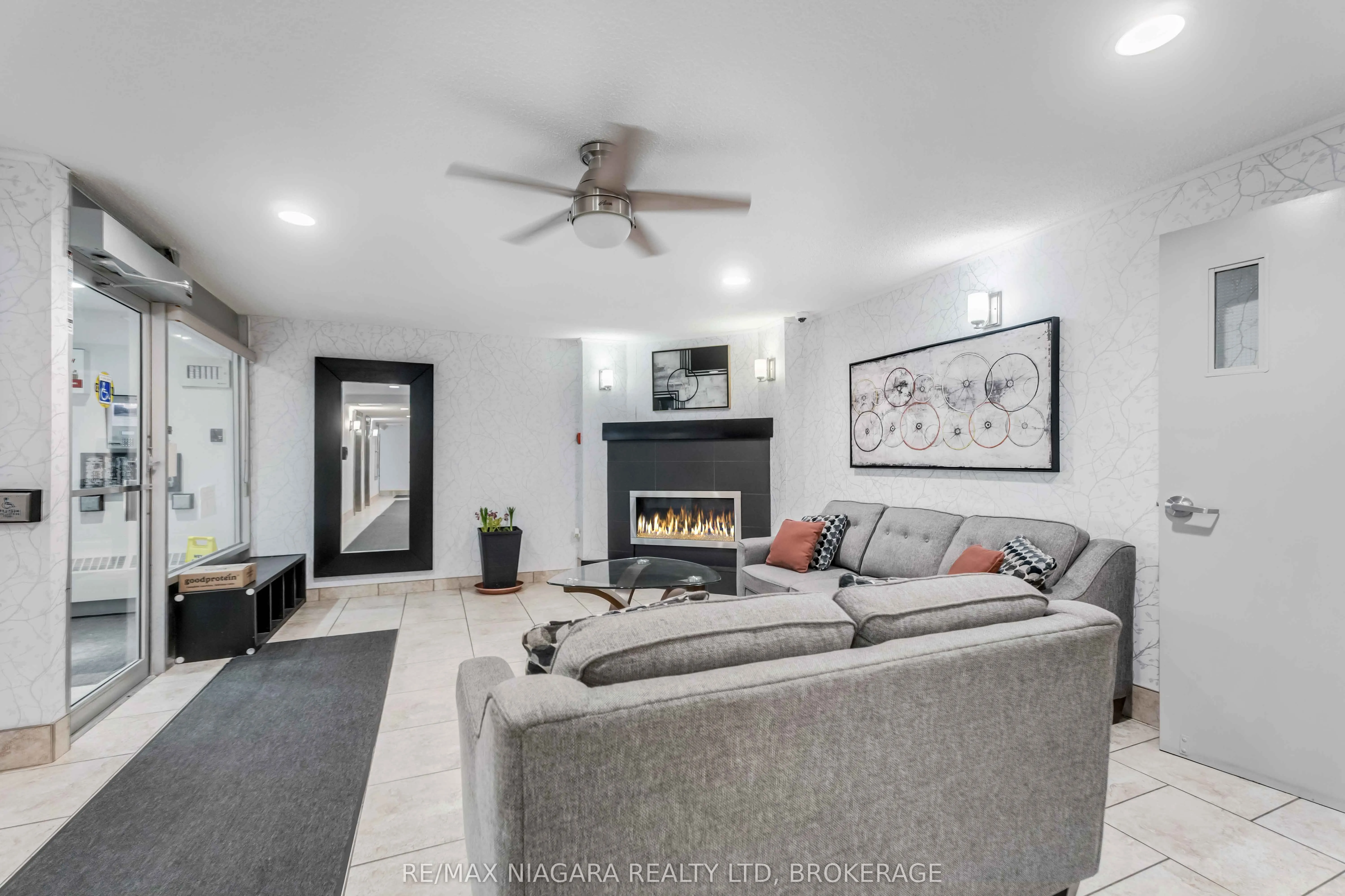 198 Scott Street #506
