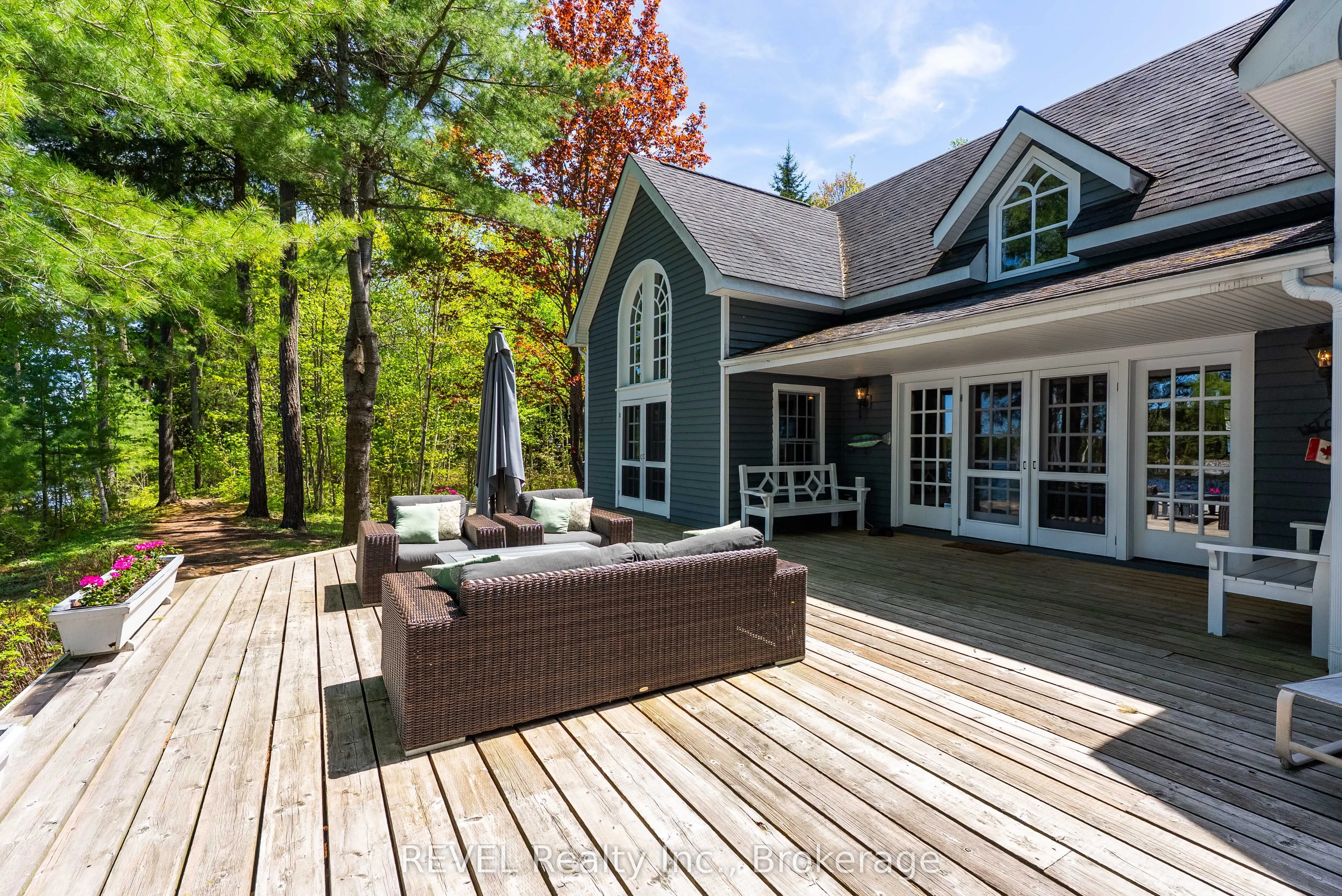 14-M72 Grandview Island