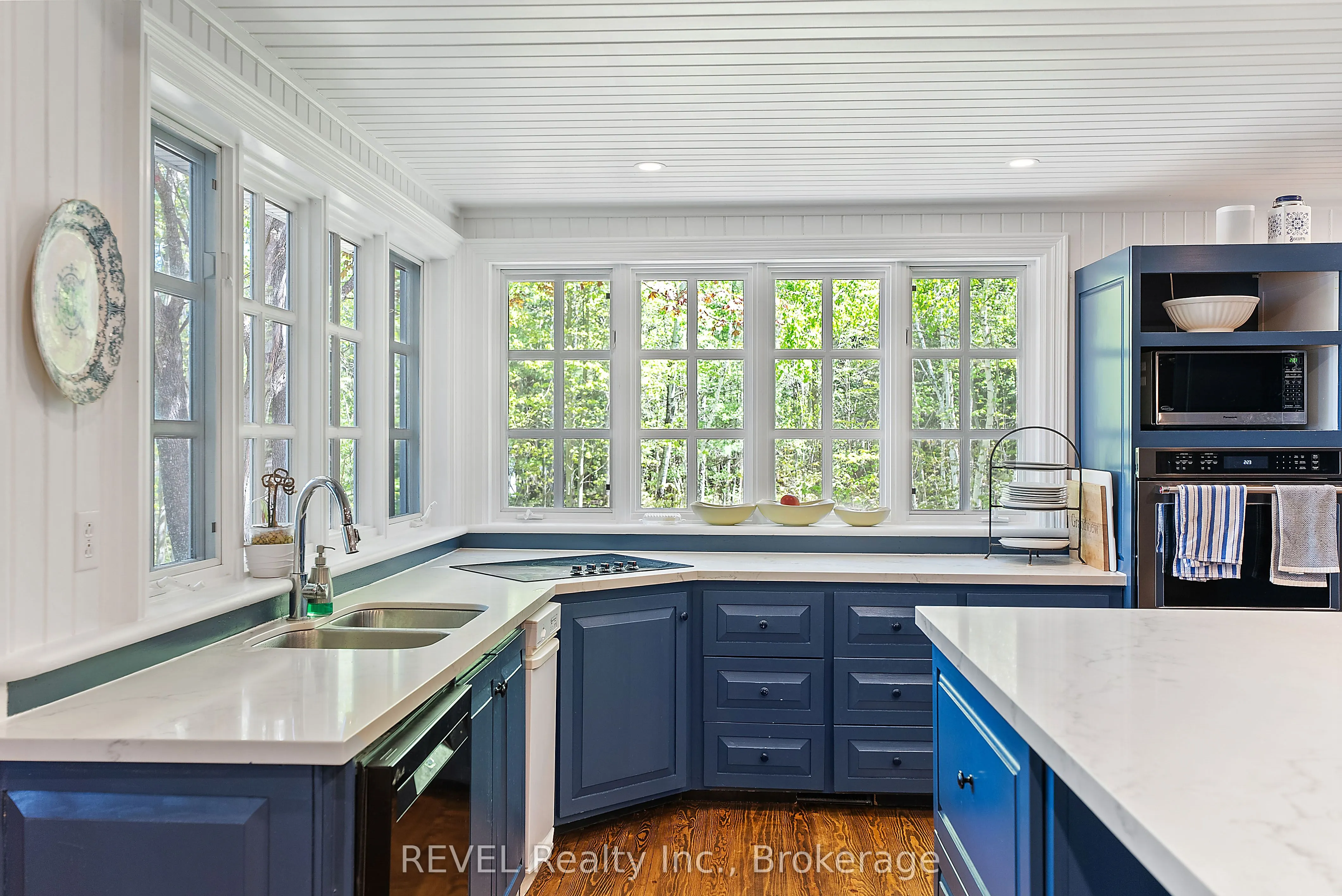 14-M72 Grandview Island
