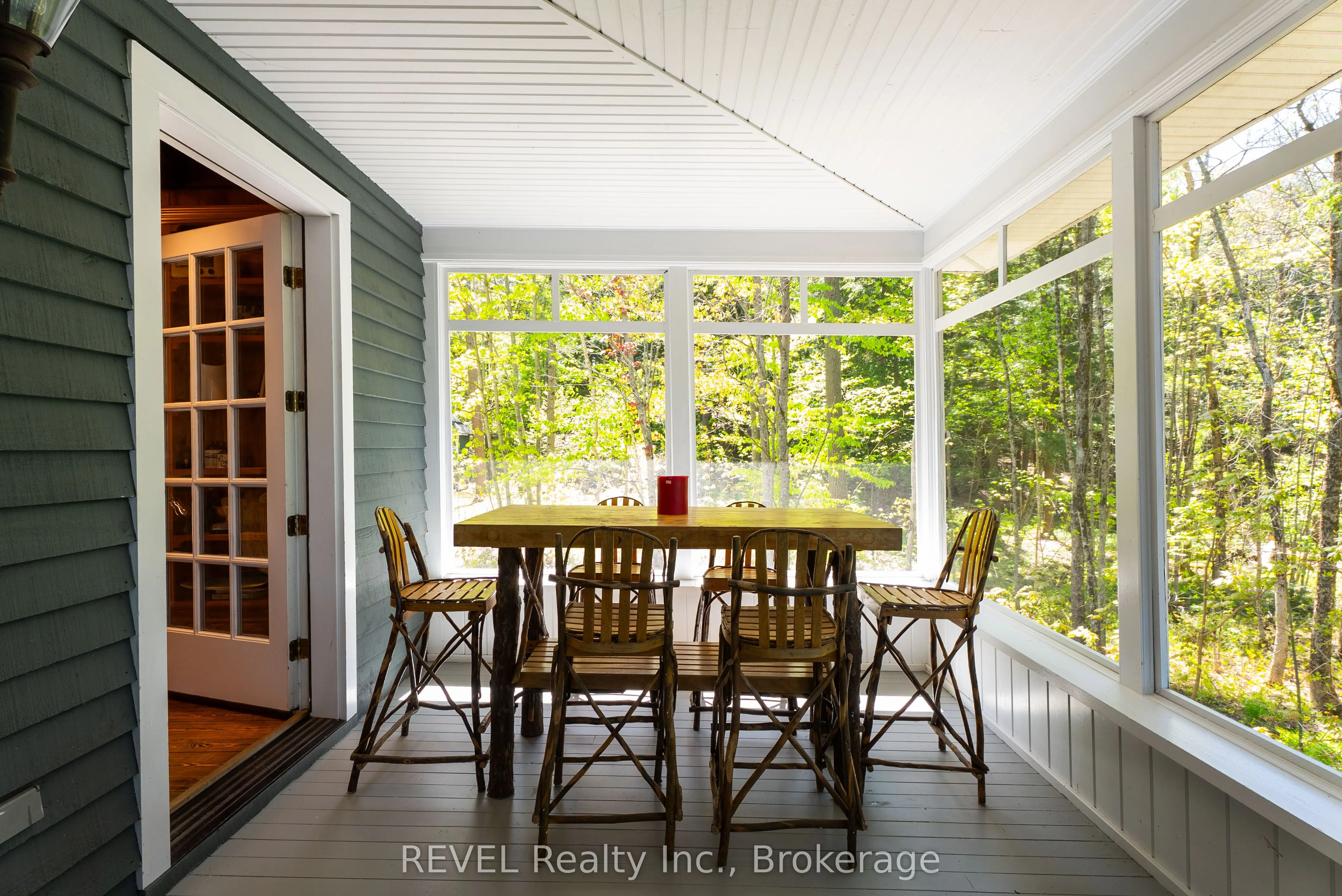 14-M72 Grandview Island