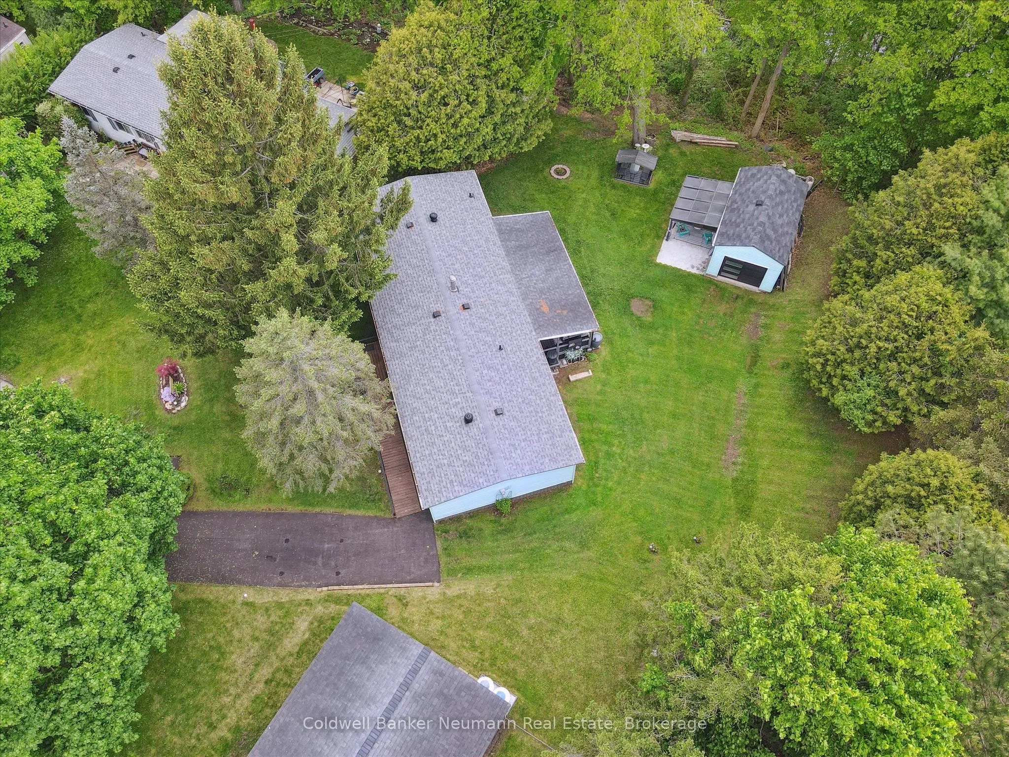 1294 Concession 8W Road W, #158 Maple