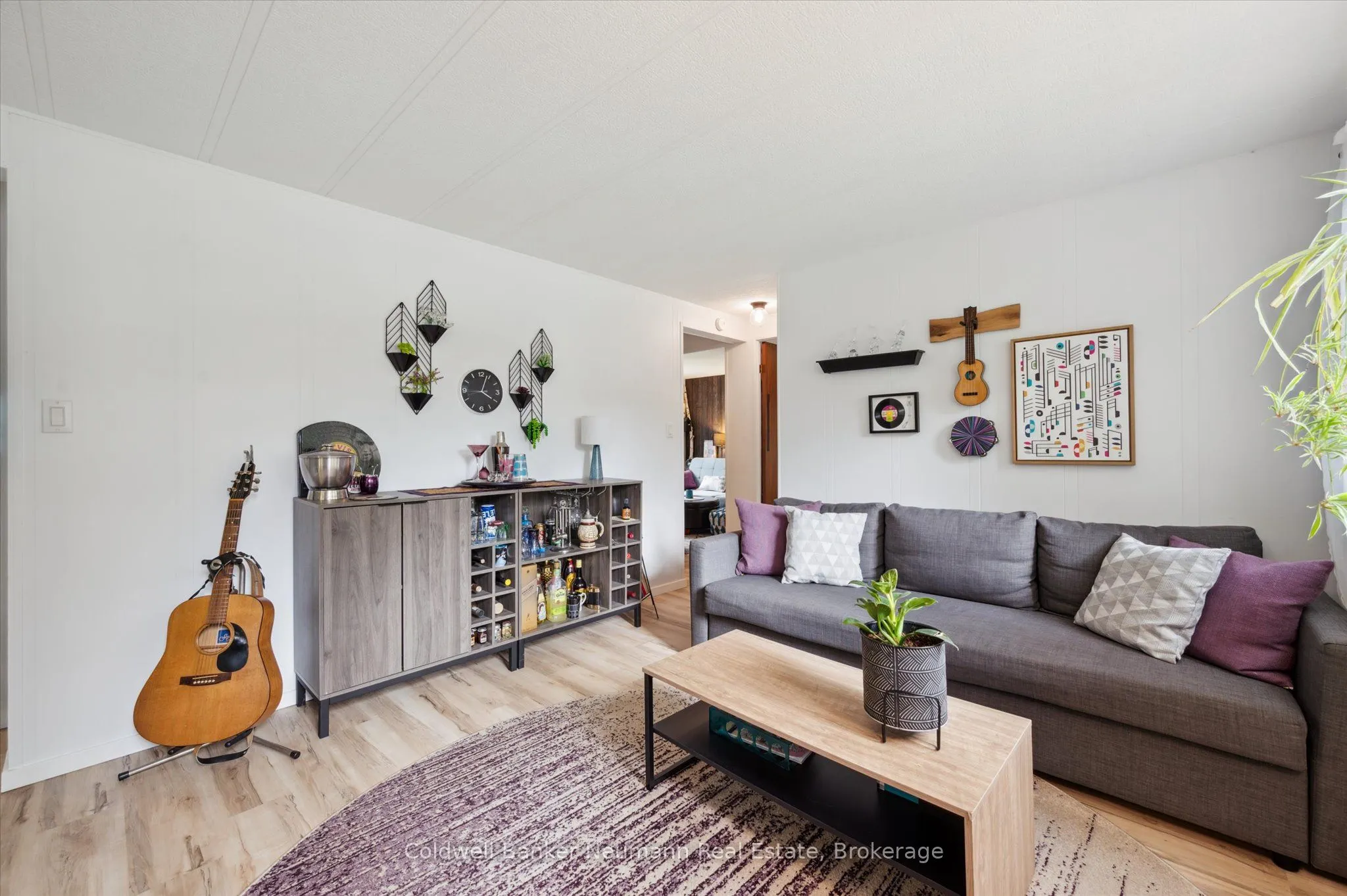 1294 Concession 8W Road W, #158 Maple