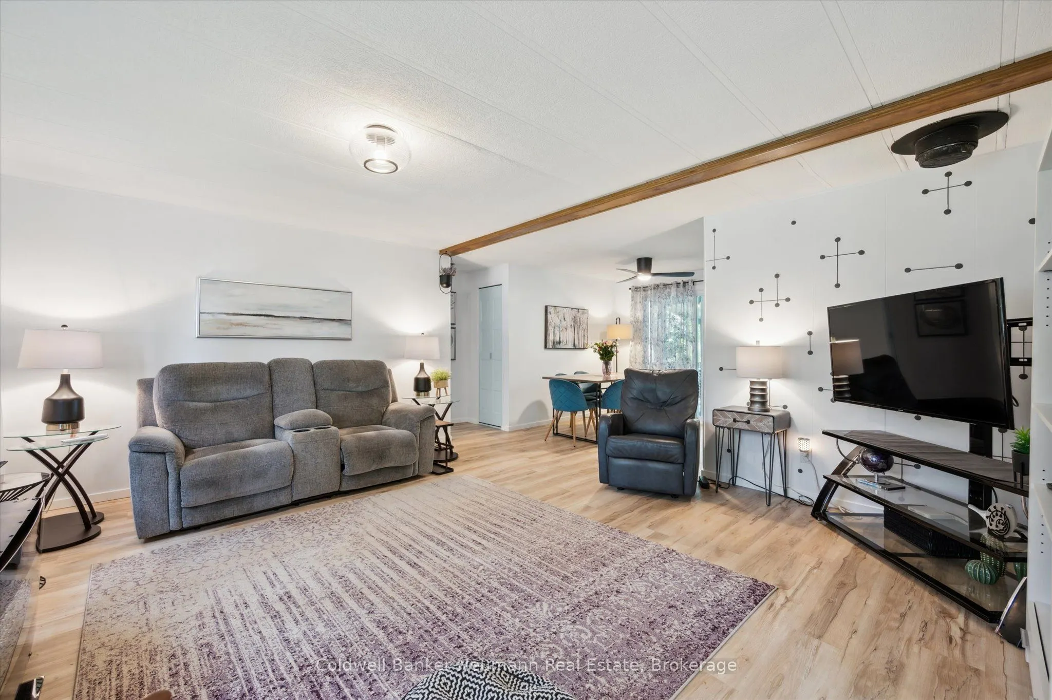1294 Concession 8W Road W, #158 Maple