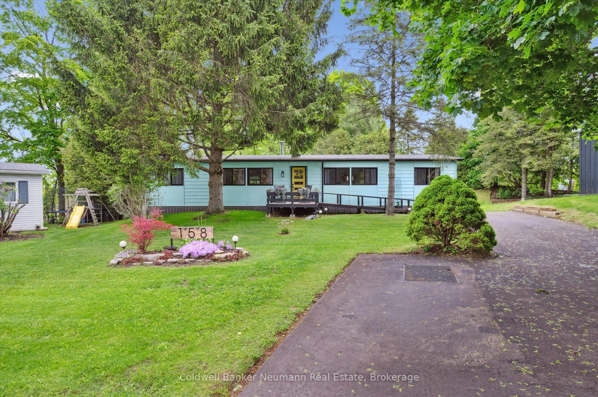 1294 Concession 8W Road W, #158 Maple