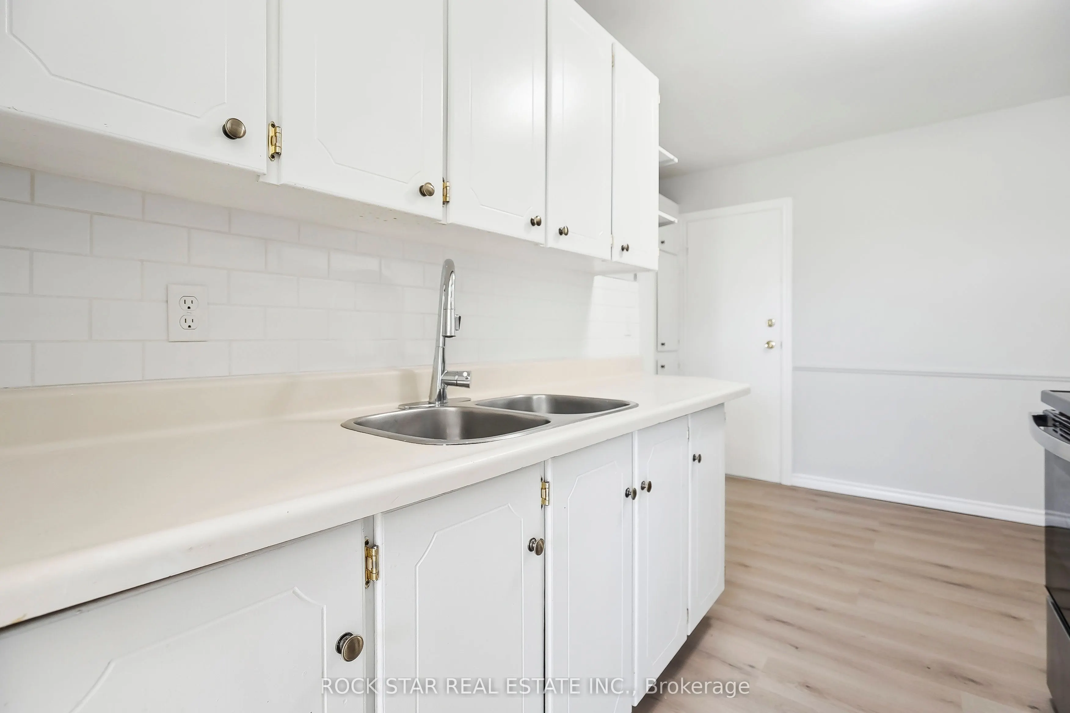 1420 Garth Street, #50